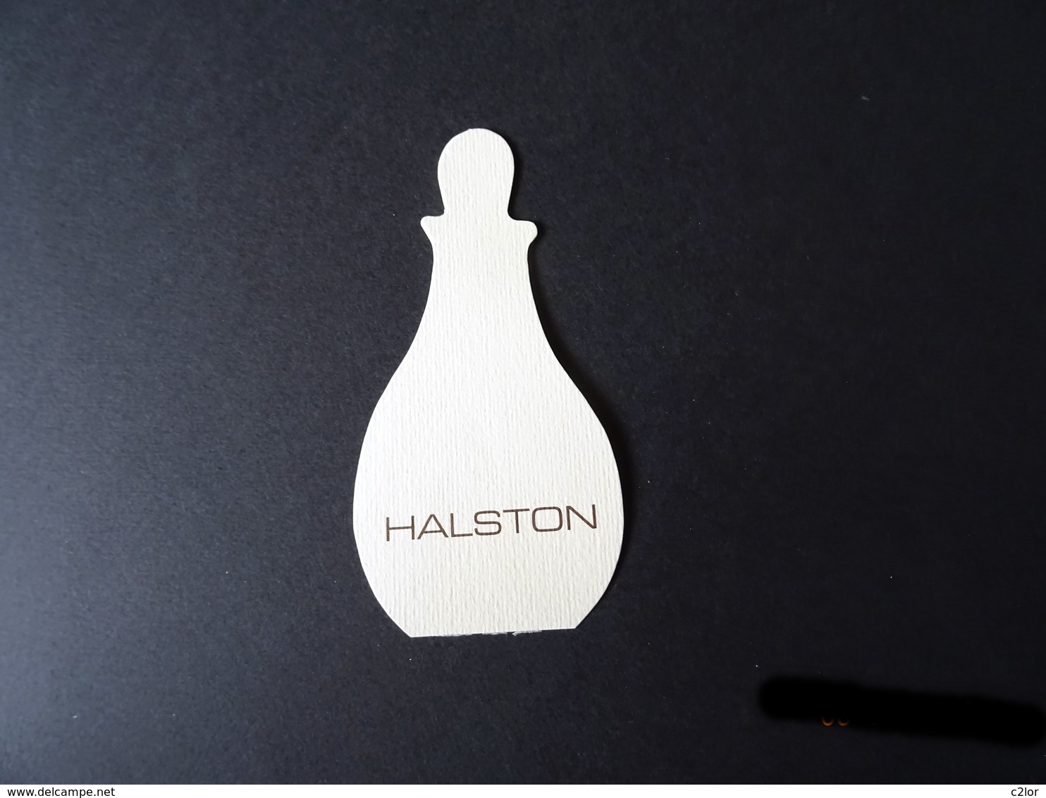 Carte Parfumée "HALSTON" - Modernes (à Partir De 1961)