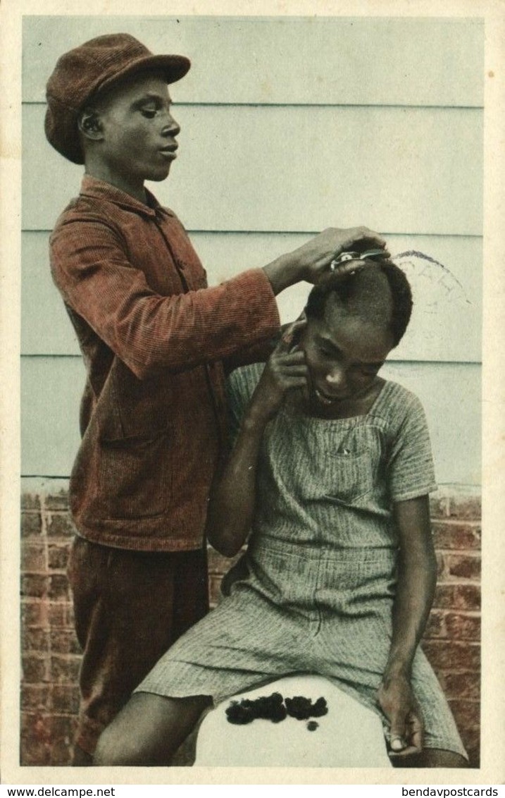 Suriname, Young Hair Dresser At Work (1936) Mission Postcard - Suriname