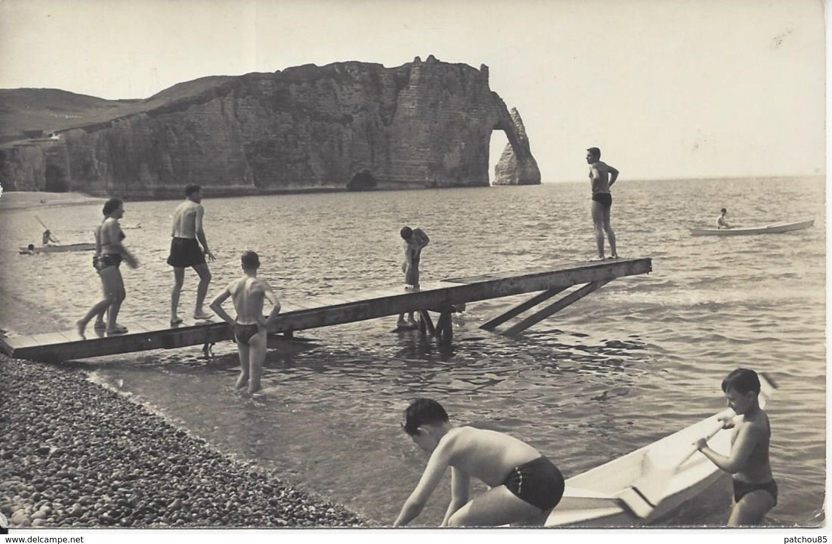 CPSM  France  76  Seine Maritime  Etretat   La Plage à L’heure Du Bain - Etretat