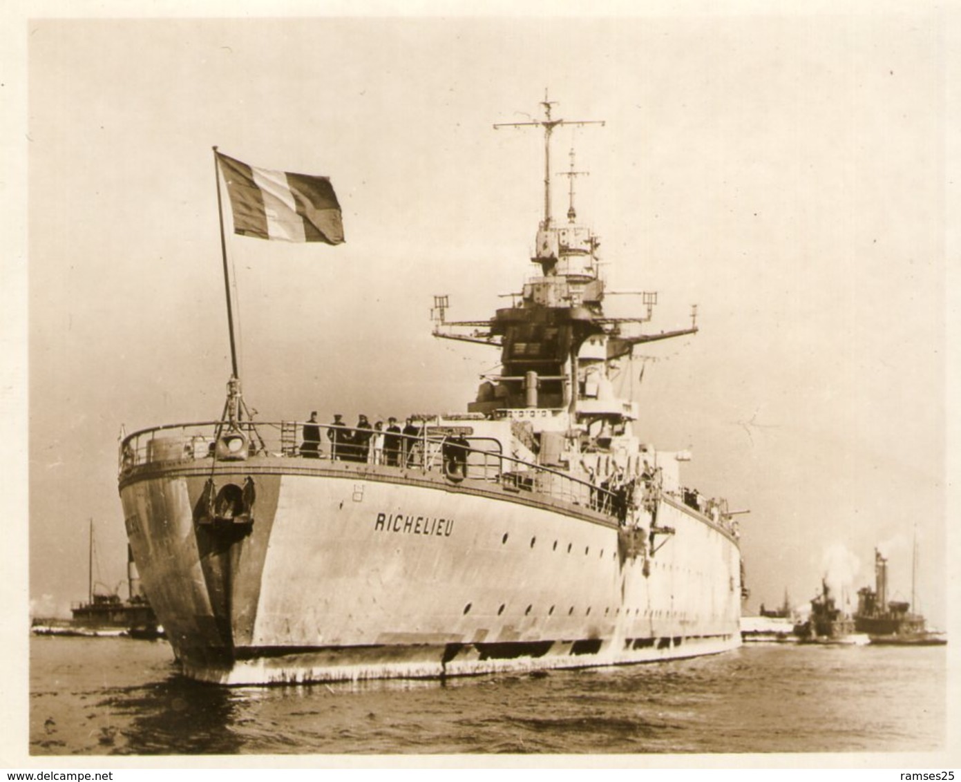 (84)  Photo  Richelieu  Bateau Militaire 13X10cm  (Bon état) - Guerre, Militaire