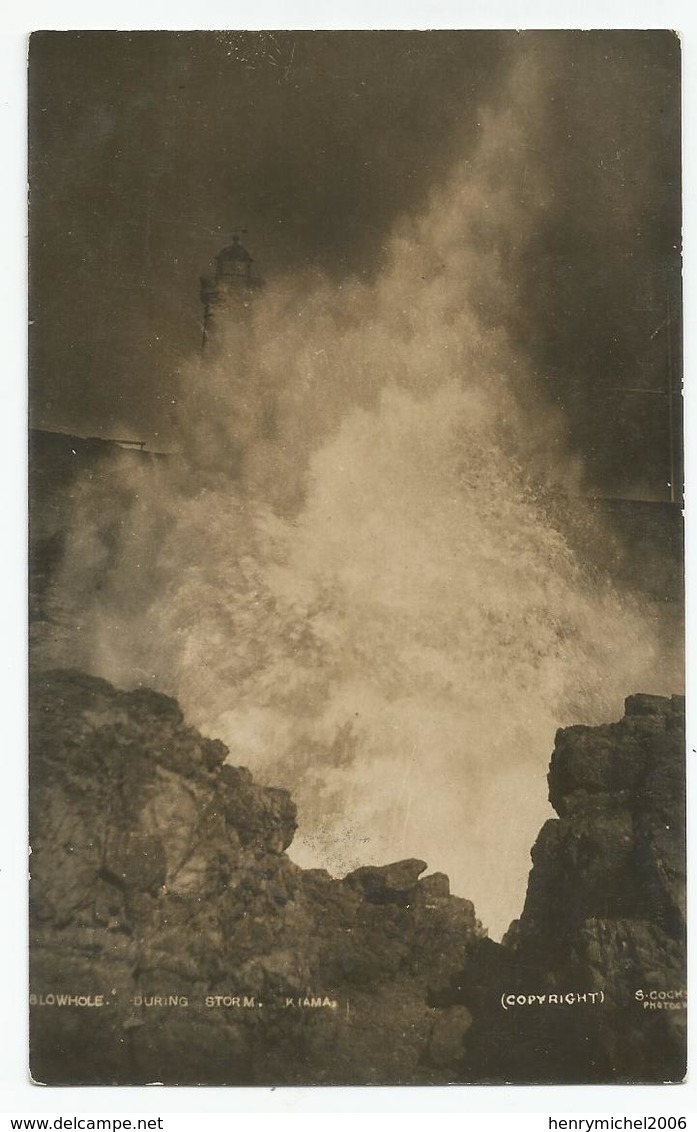 Australie - Kiama - Blowhole During Storm - Phare Ligthouse Carte Photo - Andere & Zonder Classificatie