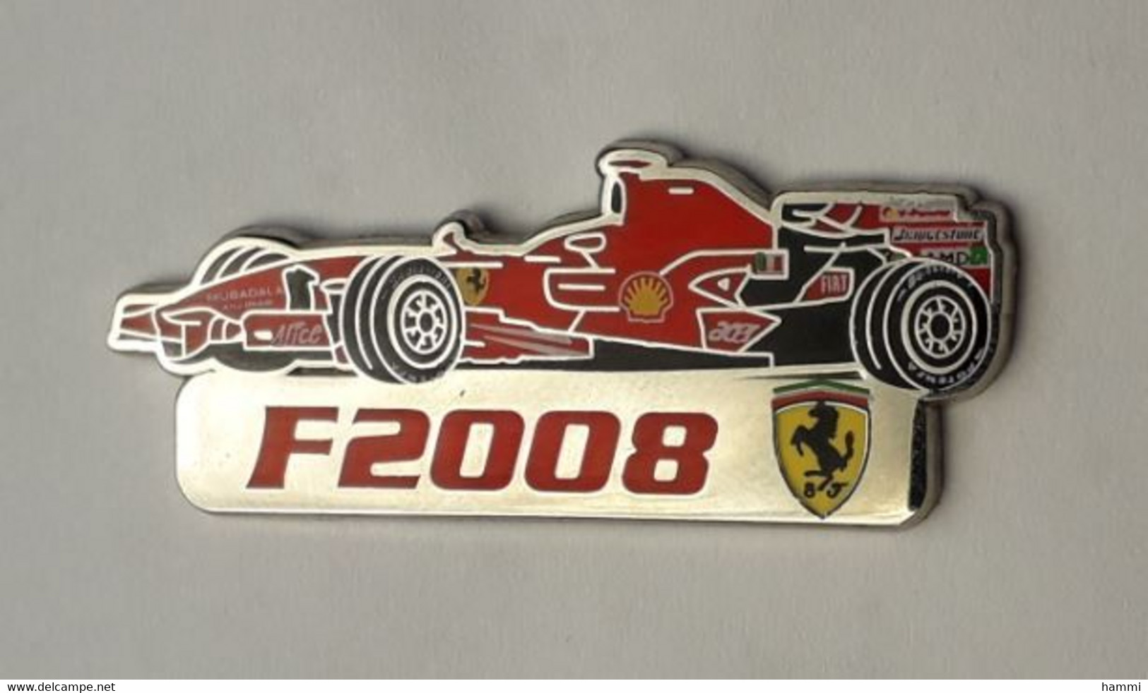 L327 Pin's Ferrari Officiel F2008 Shell Qualité Egf Signé Bolaffi 40 Mm X 15 Mm RARE Achat Immédiat Immédiat - Ferrari