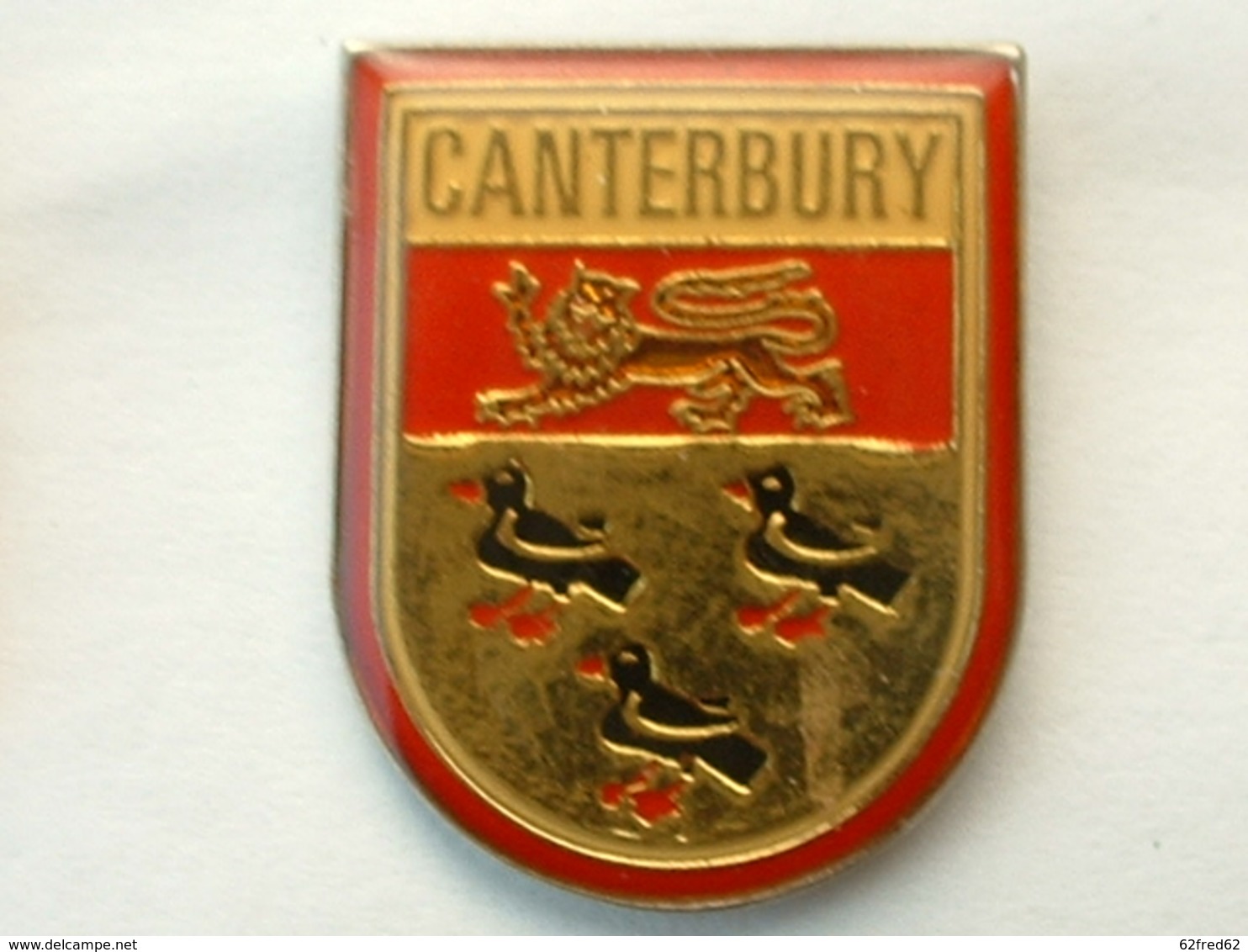 PIN'S VILLE DE CANTERBURY - BLASON - Villes