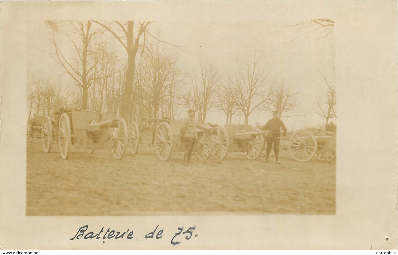 Militaria - Carte Photo D'une Batterie De 75 - Canon Non Situé - Matériel