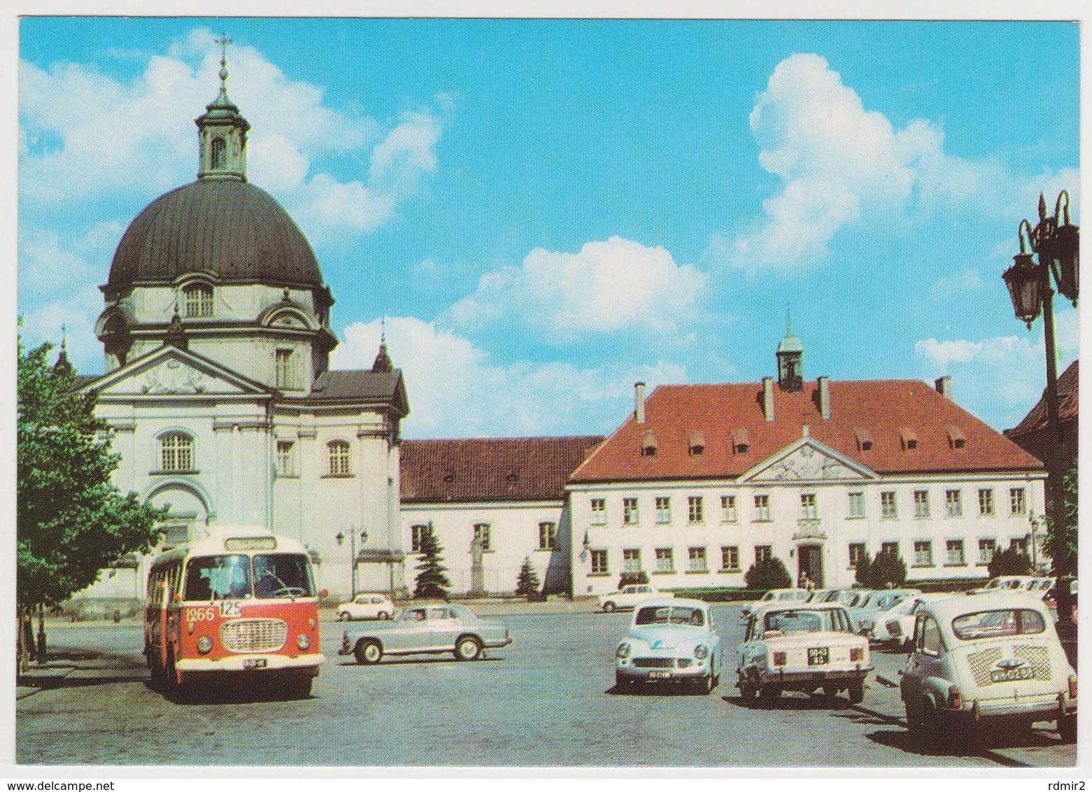 1171/ WARSZAWA Kościól Sakramentek (1975). Bus. Cars, Voitures, Coches, Macchine.- Non écrite. Unused. Non Scritta. - Polonia