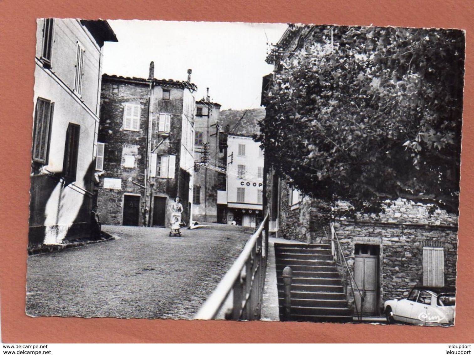 LA GARDE FREINET  RUE ST JEAN - La Garde Freinet