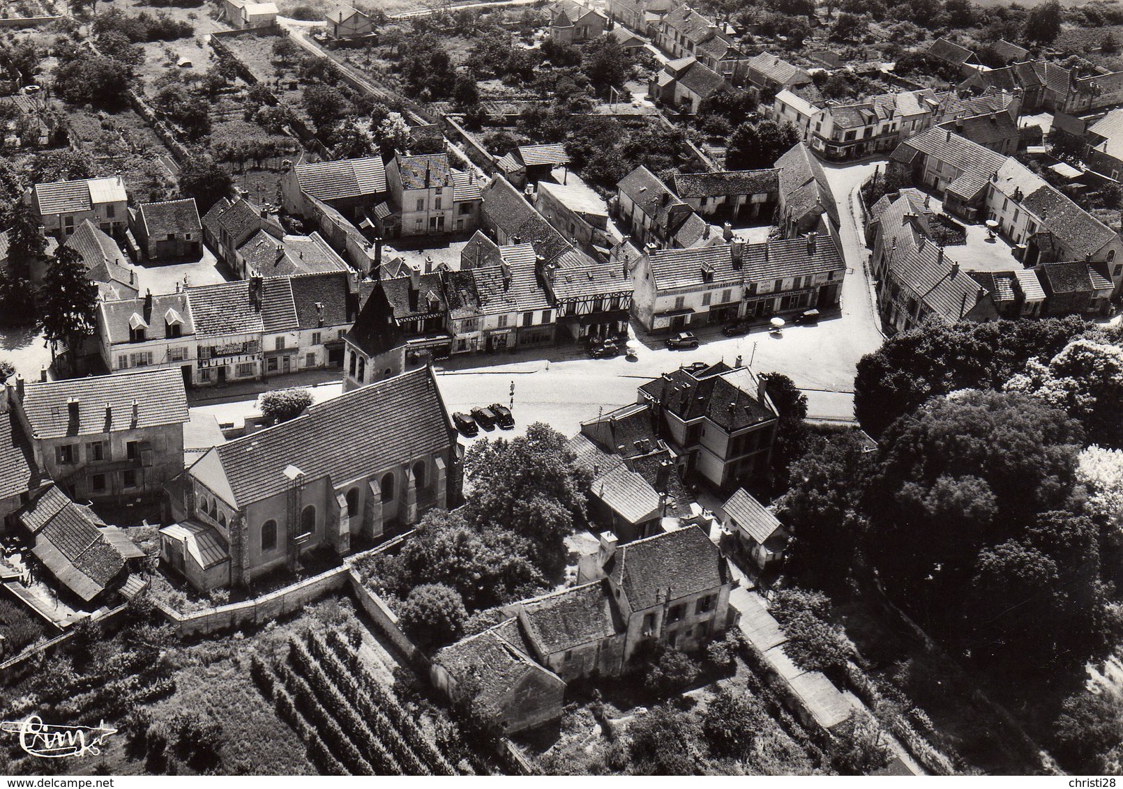 DPT 77 OZOIR-la-FERRIERE Vue Aérienne Sur La Place De L'Eglise - Autres & Non Classés