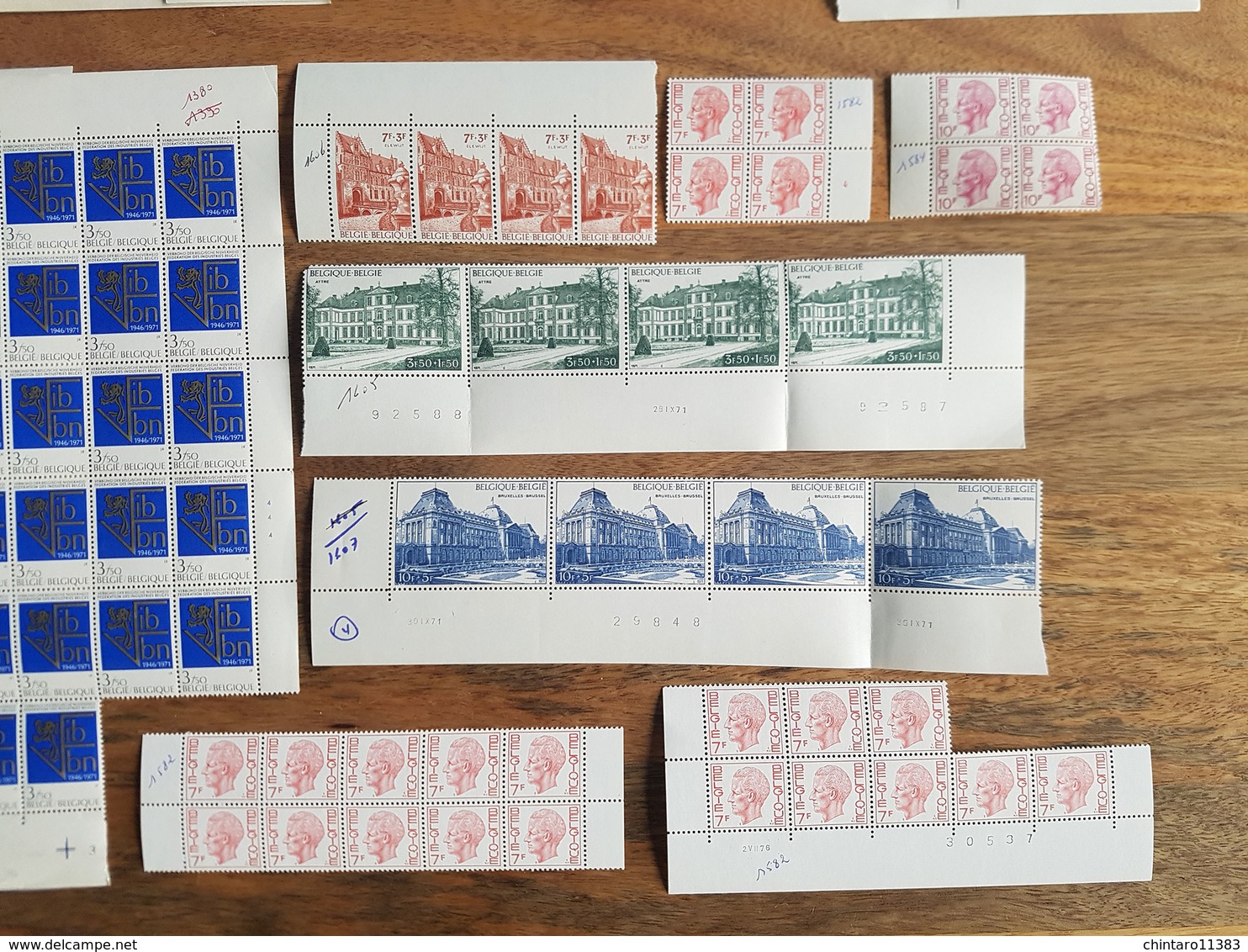 Lot feuilles incomplètes de timbres Belgique - Année 1971