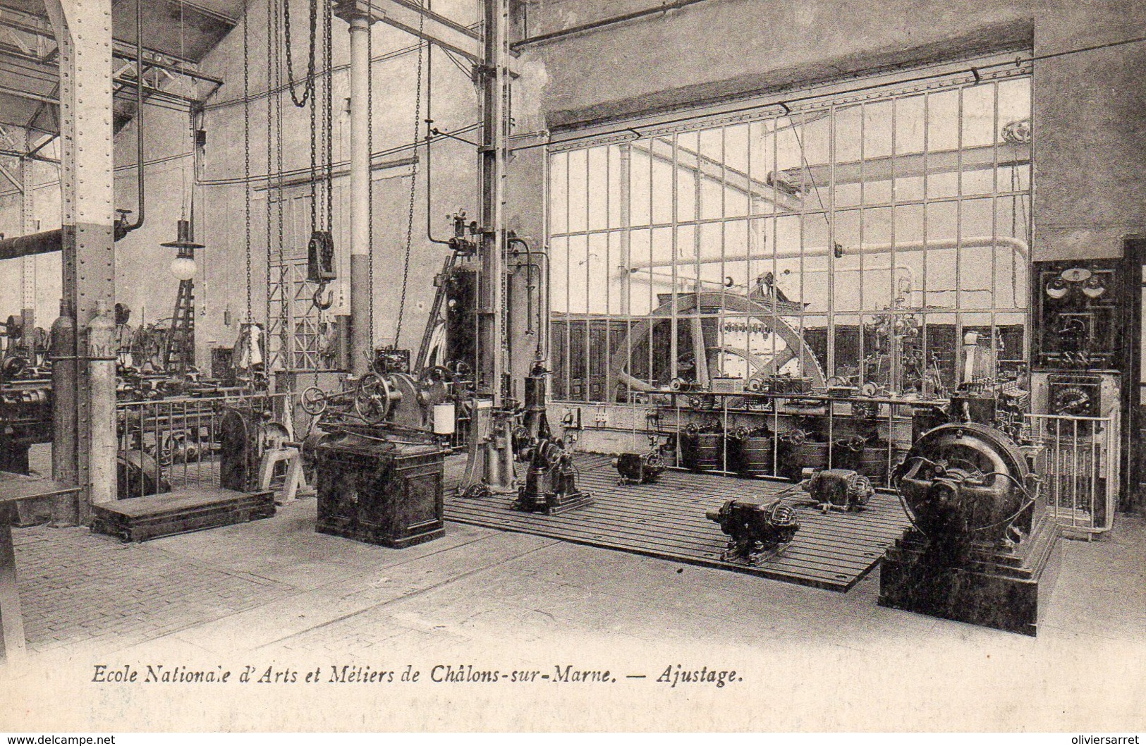 Chalon Sur Marne  école D'arts Et Métiers L'ajustage - Châlons-sur-Marne