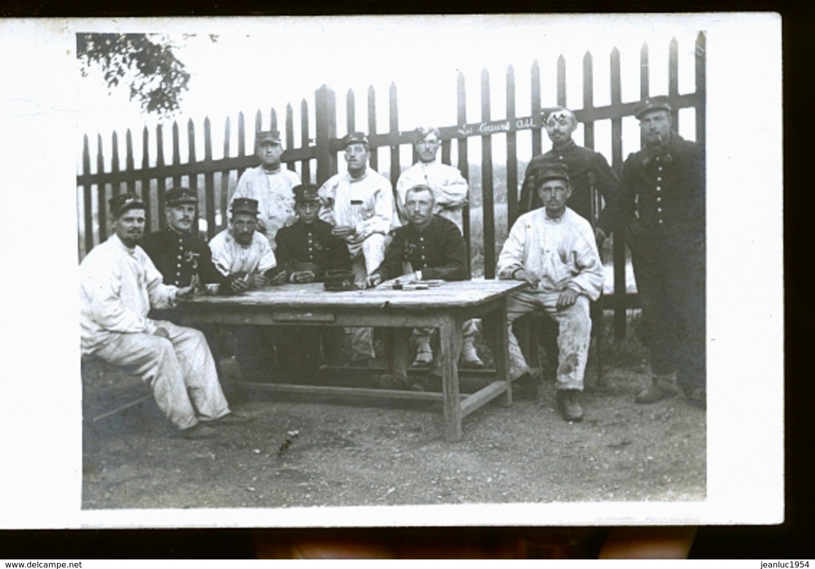 SAINT MIHIEL MILITAIRES FAMILLE A OIRY MARNE            NOUVEAUTE - Saint Mihiel