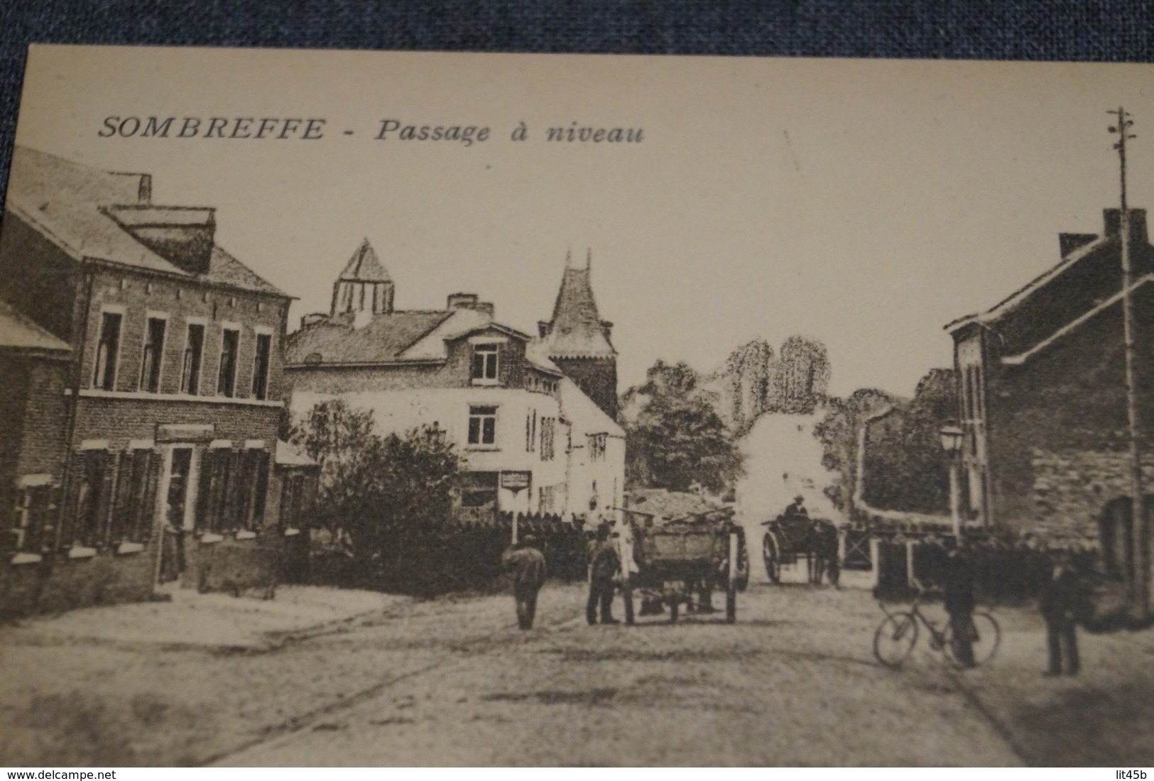 RARE,Sombreffe,le Passage A Niveau,très Belle Carte Ancienne,collector - Sombreffe