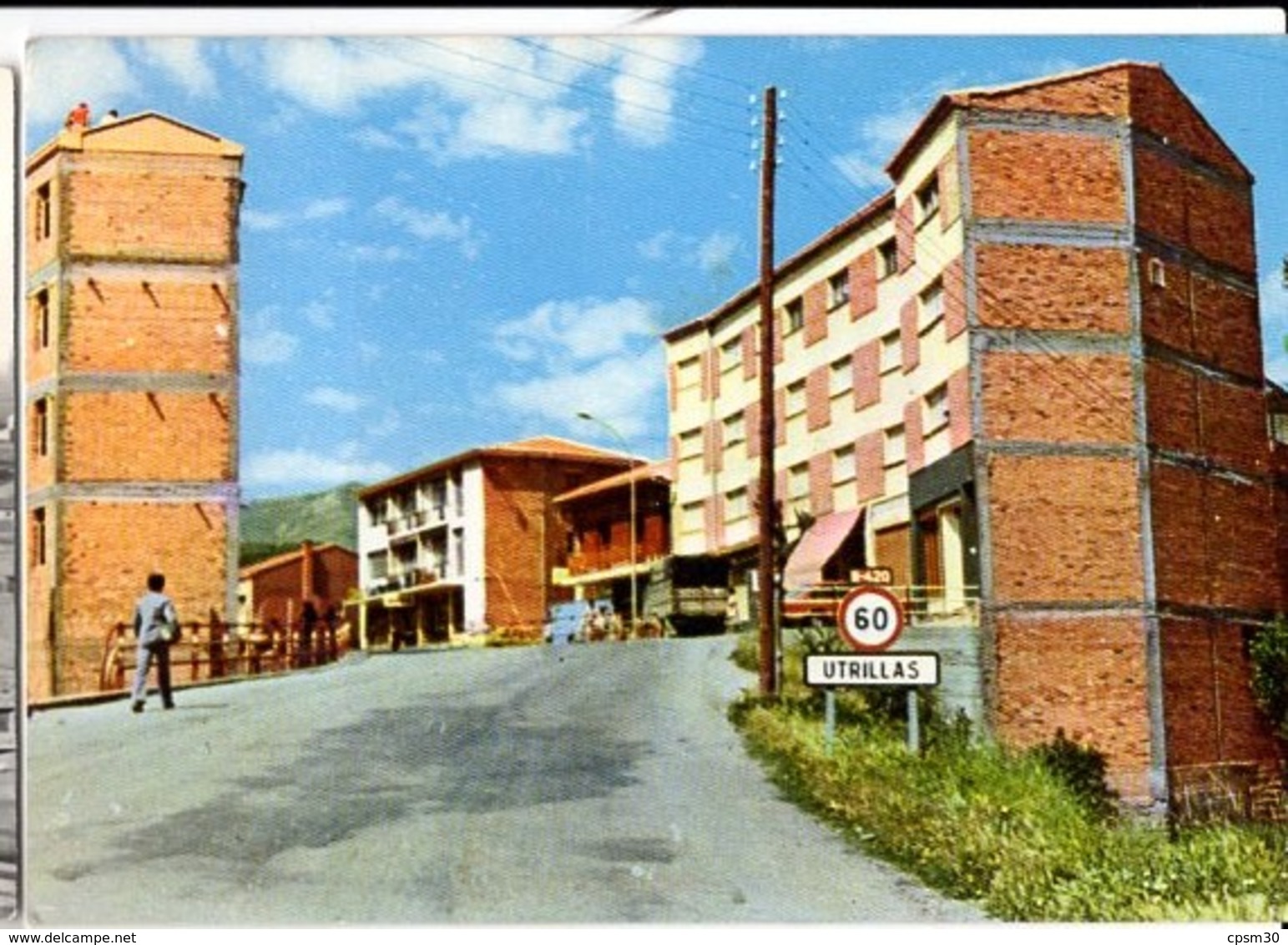 CP Espagne - UTRILLAS - Entrada Del Pueblo - N° 1 - Color. Viajado - Teruel