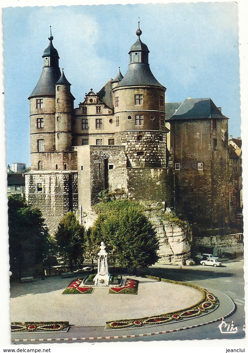 CPM . MONTBELIARD . FACADE ORIENTALE DE L'ANCIEN CHATEAU DES COMTES . CARTE NON ECRITE - Montbéliard