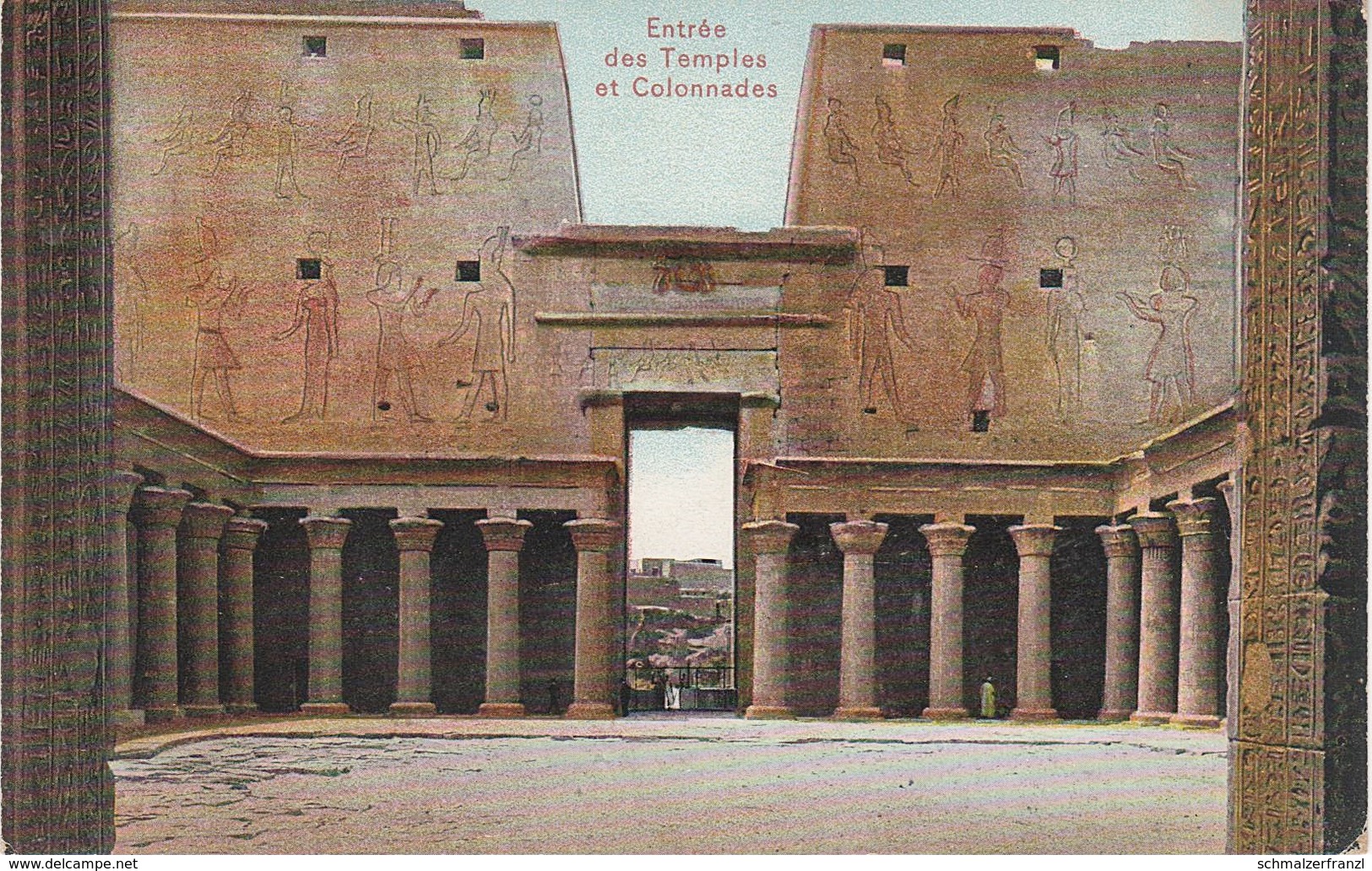 CPA AK Denderak Dendera دندرة Entrée Colonnades Temple معبد A Qina Qena قنا Ägypten Egypt مصر Egypte - Qina