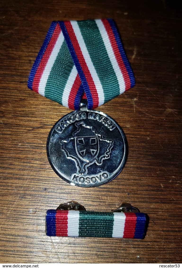 Rare Medaille De La Marche Dancon KFOR OTAN KOSOVO - France