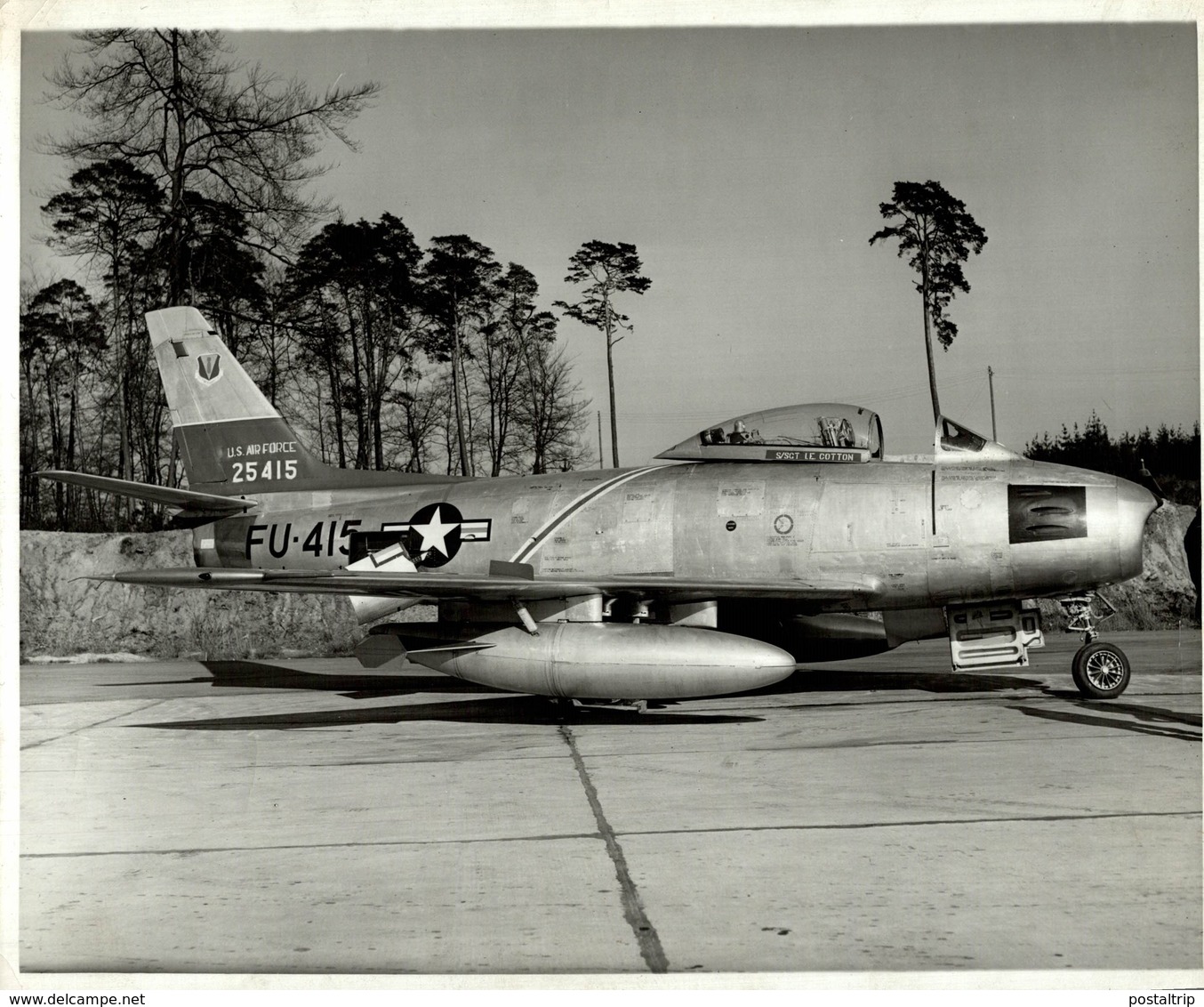 NORTH AMERICAN    SABRE  F86       +-  26 * 20 CM - Aviación