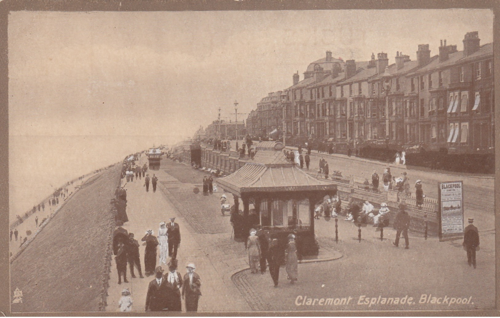 BLACKPOOL , England , 1900-10s ; Claremont Esplanade ; TUCK 2520 - Blackpool