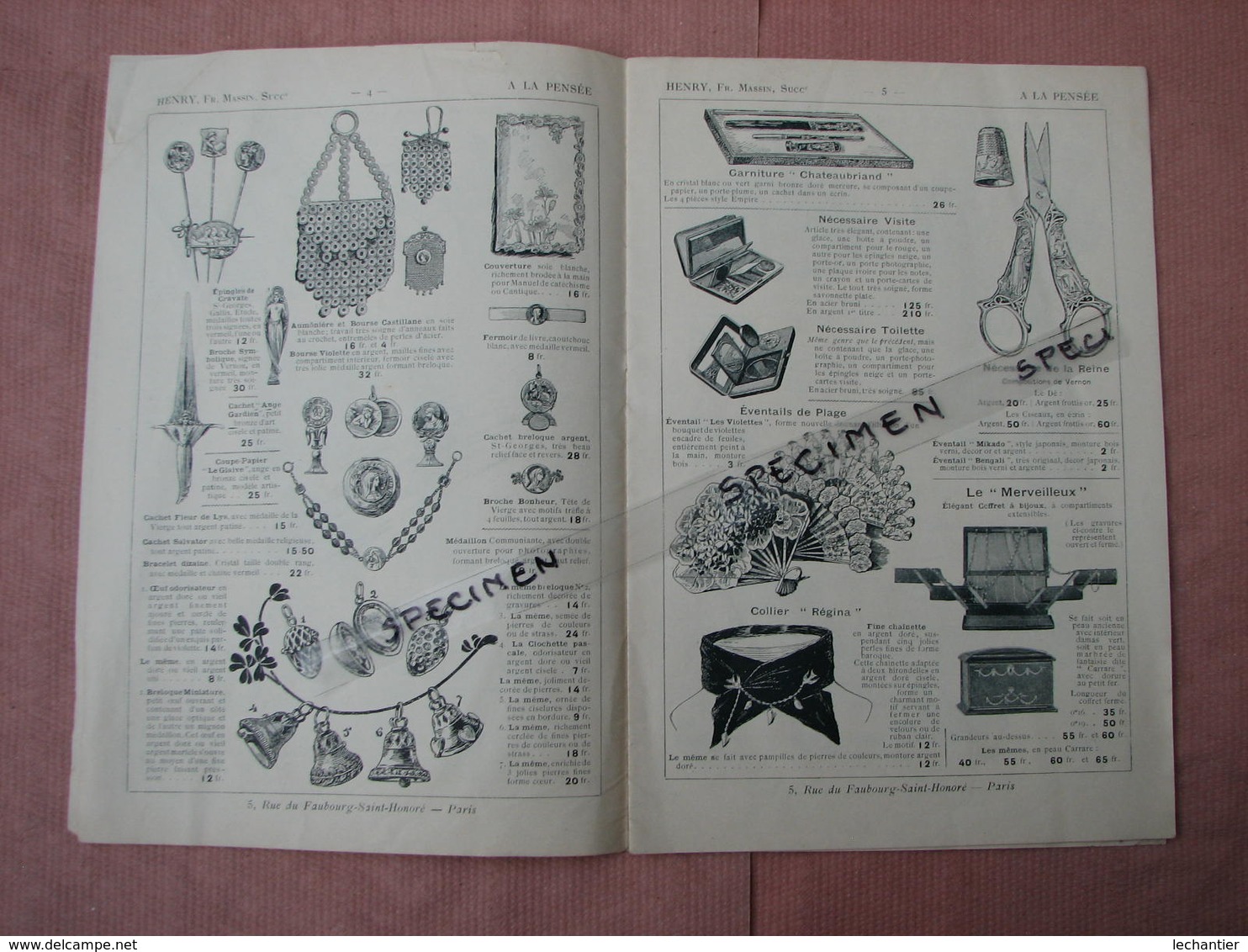 Henry à La Pensée 1903 Catalogue Bijoux Jeunes Filles, Cadeaux 1° Communion Voir Le Capuchon Window Visiere Mica - Textile & Clothing