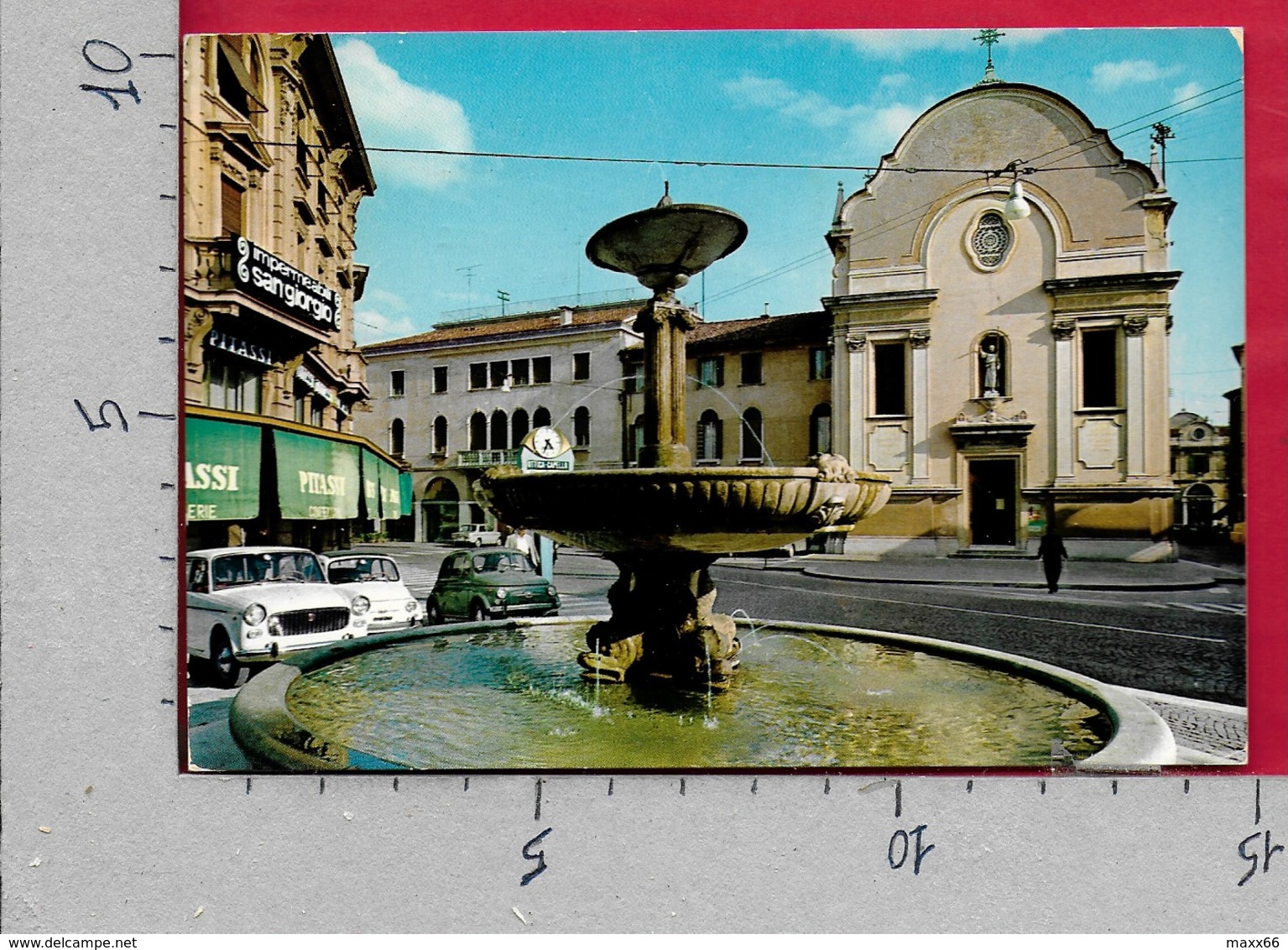 CARTOLINA VG ITALIA - TREVISO - Piazza San Leonardo - 10 X 15 - ANN. 1973 - Treviso