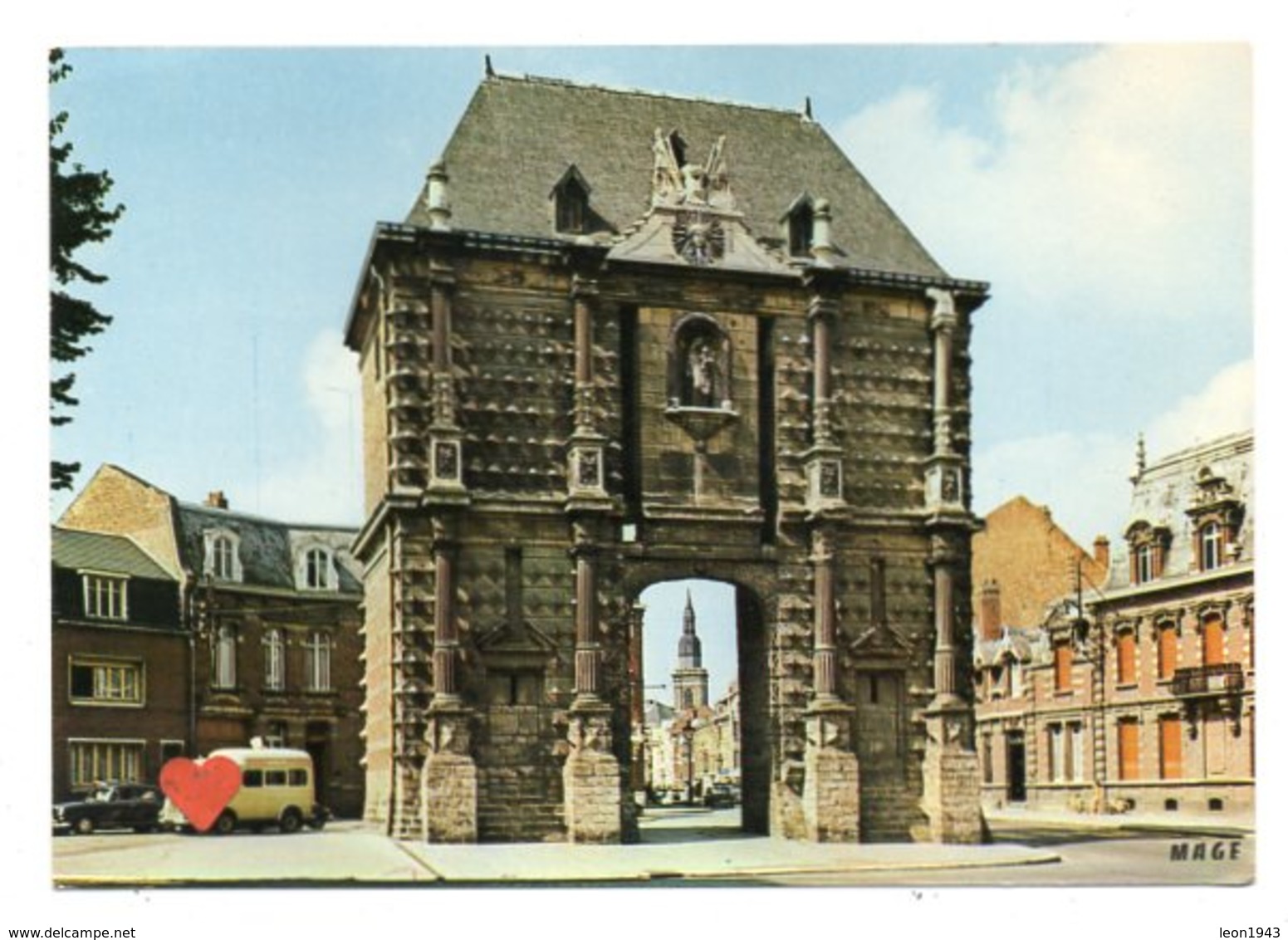 01170-LE-59-CAMBRAI-La Porte Notre-Dame-------------voitures - Cambrai