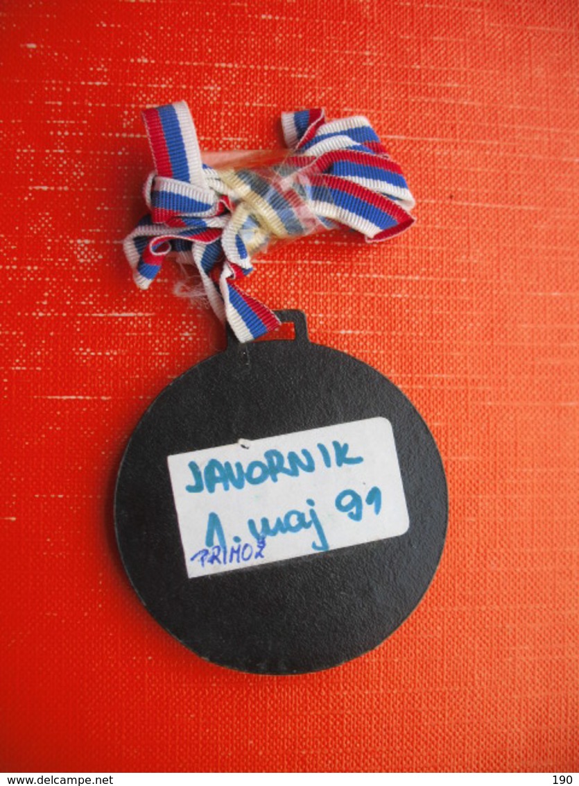 Skiing Medal JUGOSLAVIJA(SLOVENIJA).Javornik - Sports D'hiver