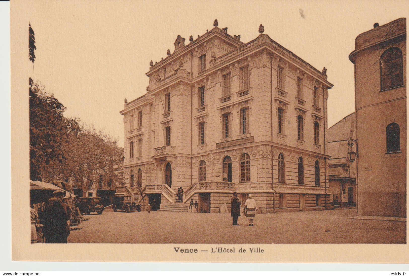 CPA - VENCE - L'HOTEL DE VILLE - GUIGOU - ARGRA - VOITURES - Vence