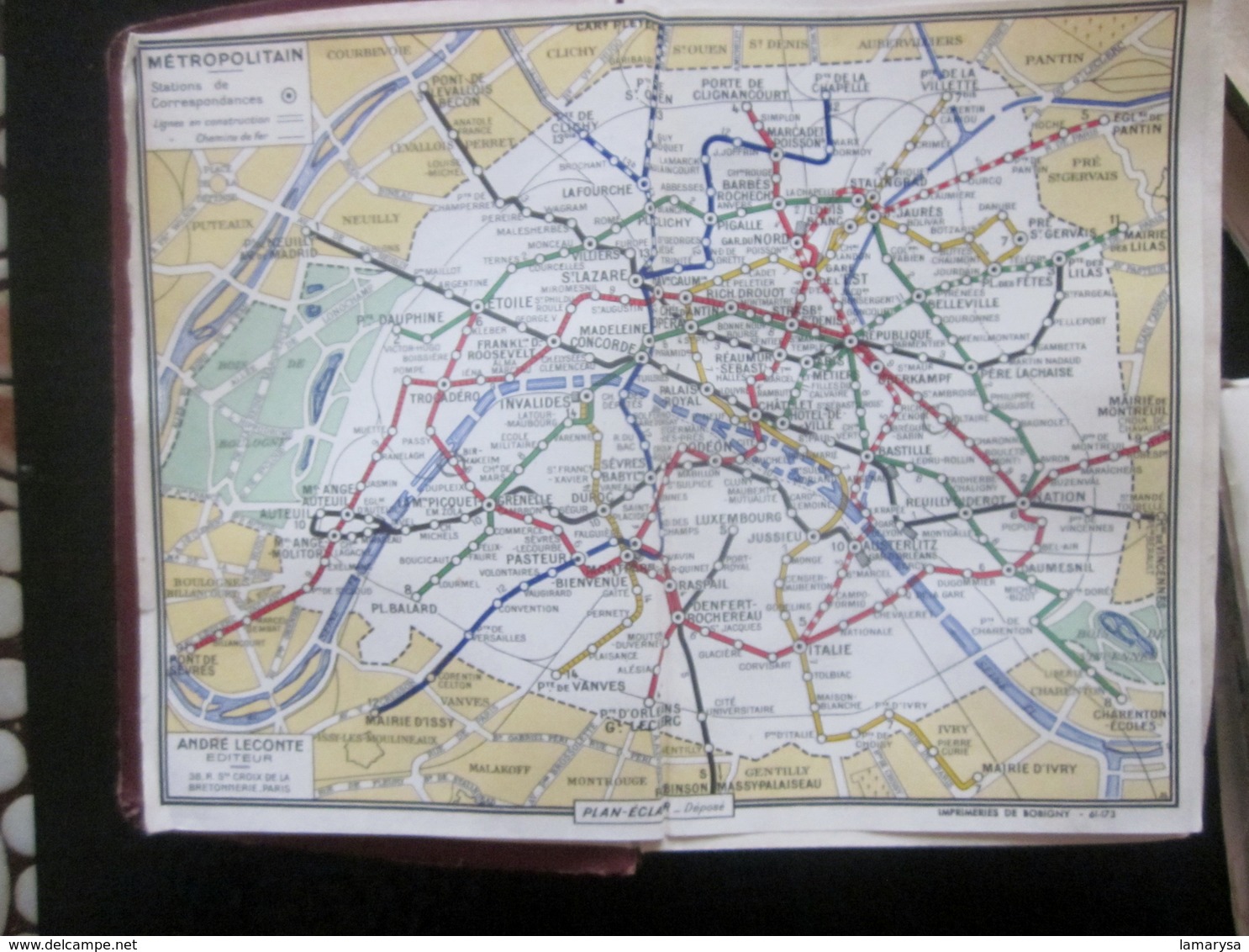 Autobus-Répertoire Plans de réseaux de PARIS Arrond & communes de Banlieues station de METRO la+proche-Schémas de lignes