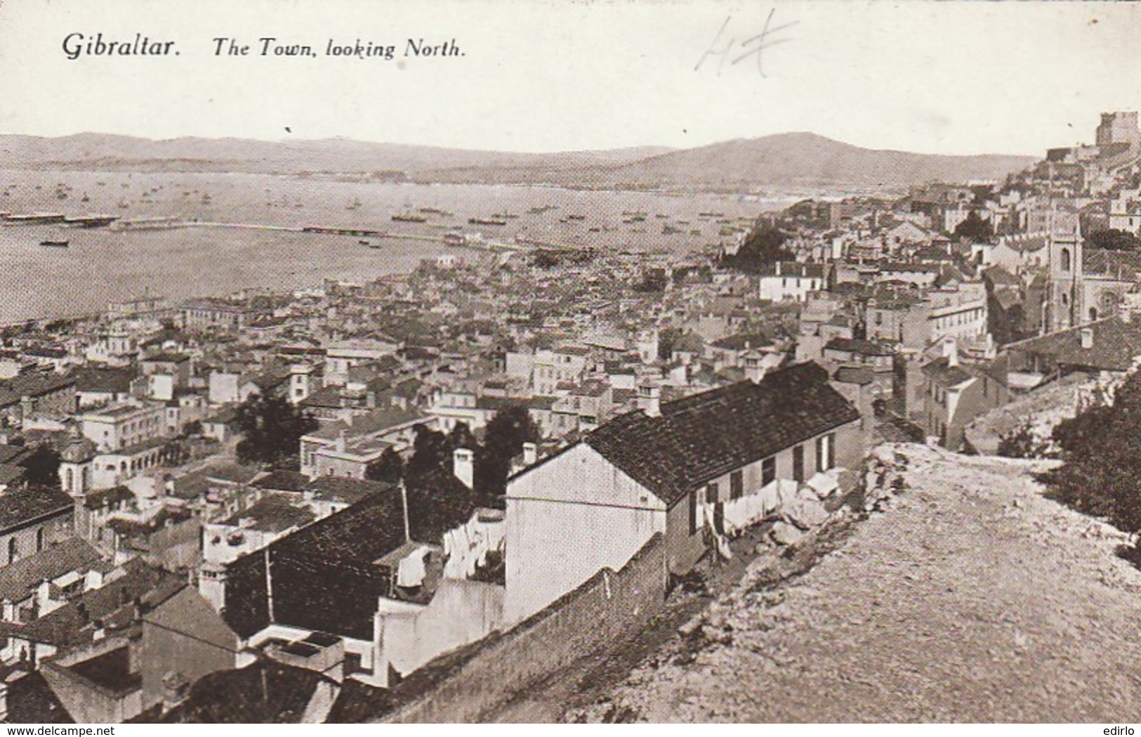 *** GIBRALTAR  ***  GIBRALTAR The Town Looking North Unused TTB - Gibraltar