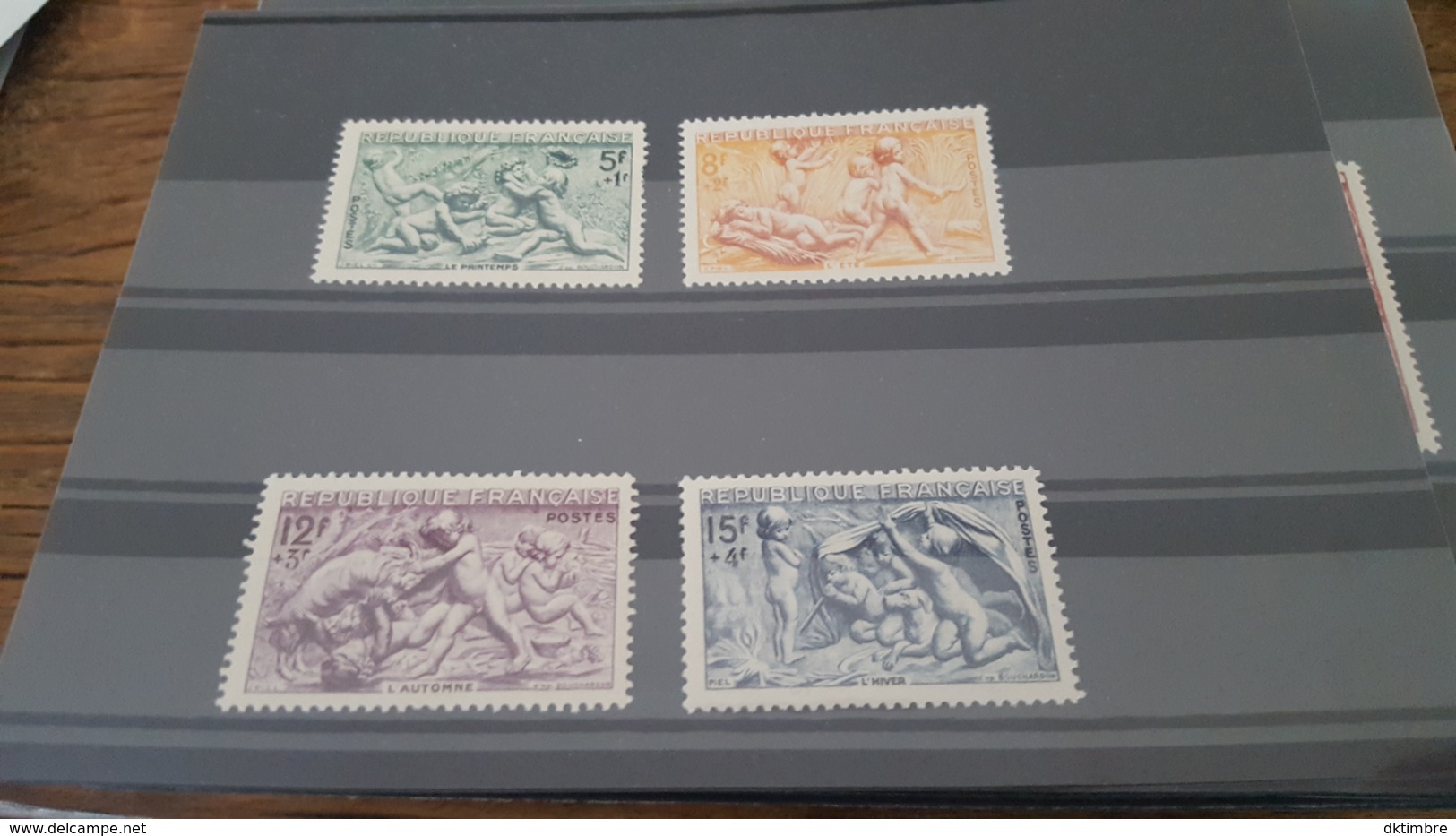 LOT 435014 TIMBRE DE FRANCE NEUF** LUXE N°859 A 862 - Unused Stamps