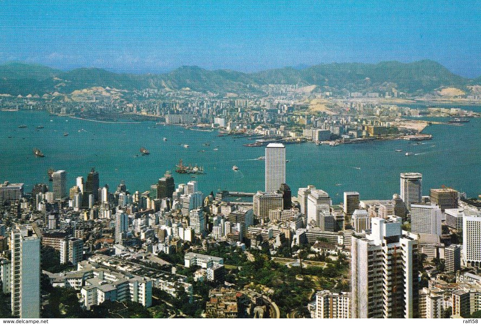 1 AK Hongkong * Panoramic View Of Victoria City And Kowloon Peninsular * - China (Hongkong)