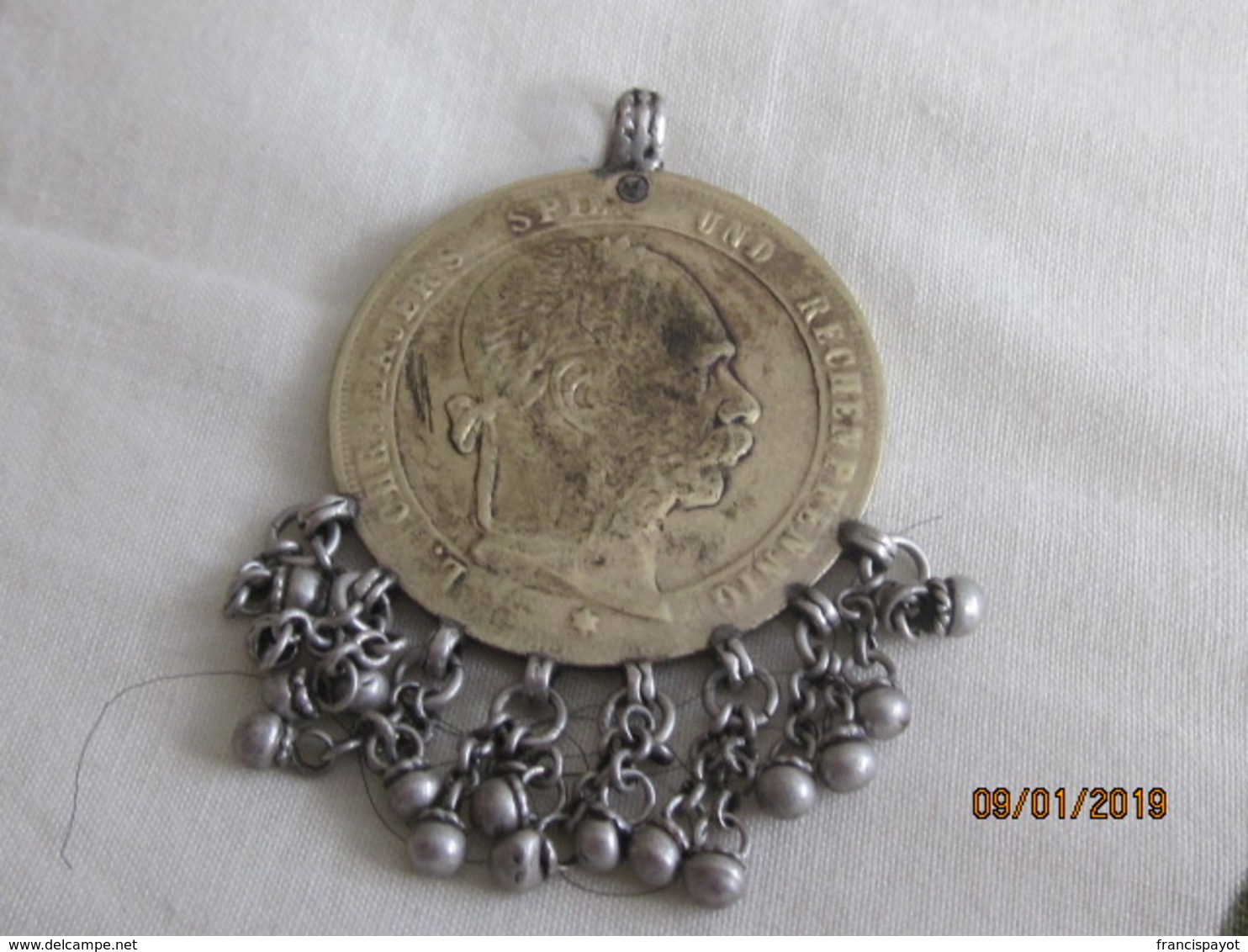 Pendent L. Chr. Lauer's Nurnberger Spiel Und Rechenpfennig (gris Gris Africain Pour Les Adeptes Du Casino) - Pendentifs