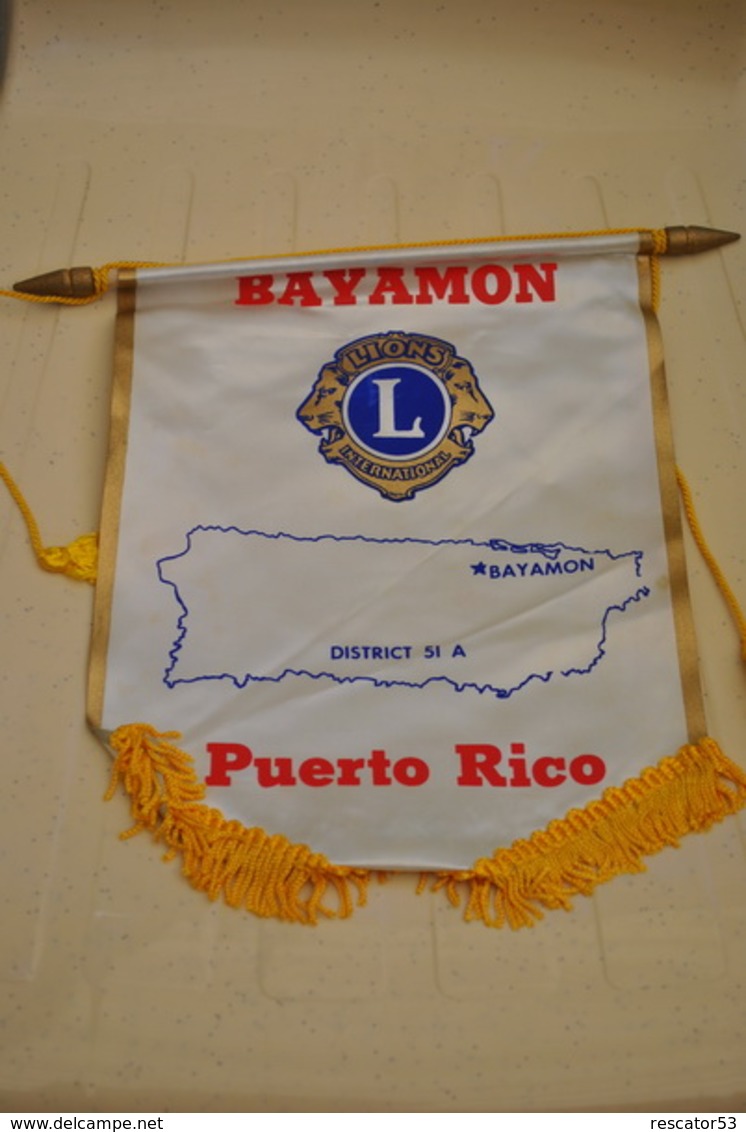 Rare Fanion Lion's Club Bayamon Puerto Rico - Otros & Sin Clasificación