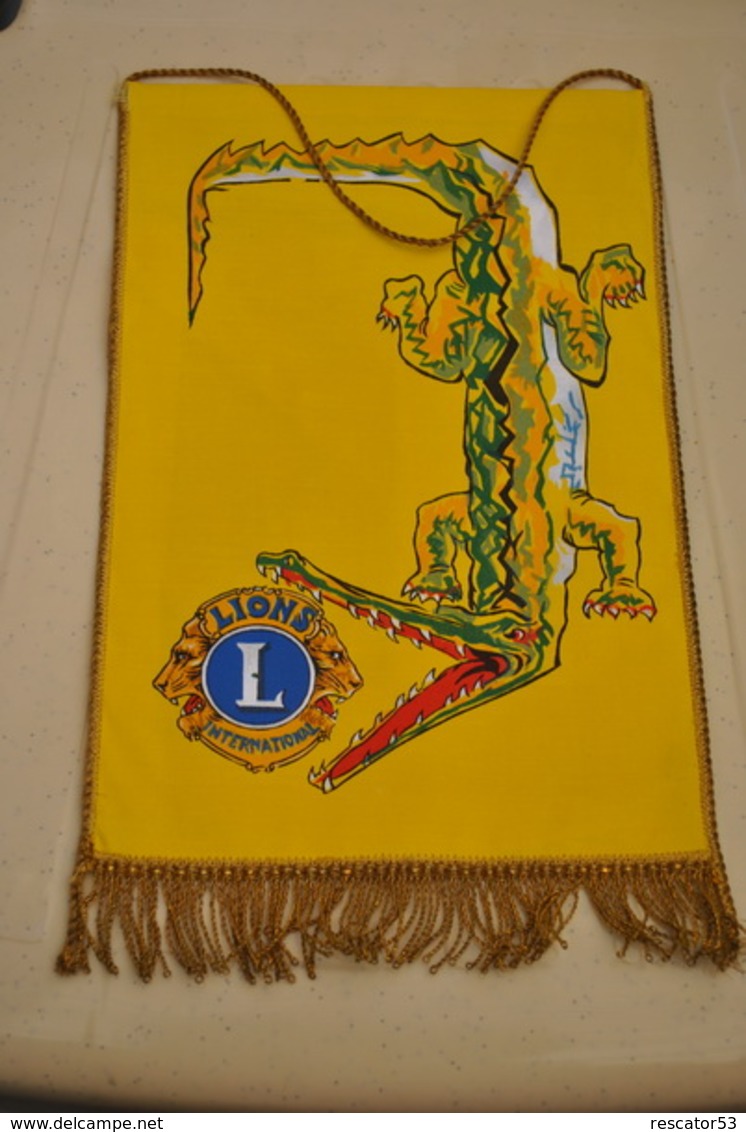 Rare Fanion Lion's Club Bamako - Sonstige & Ohne Zuordnung