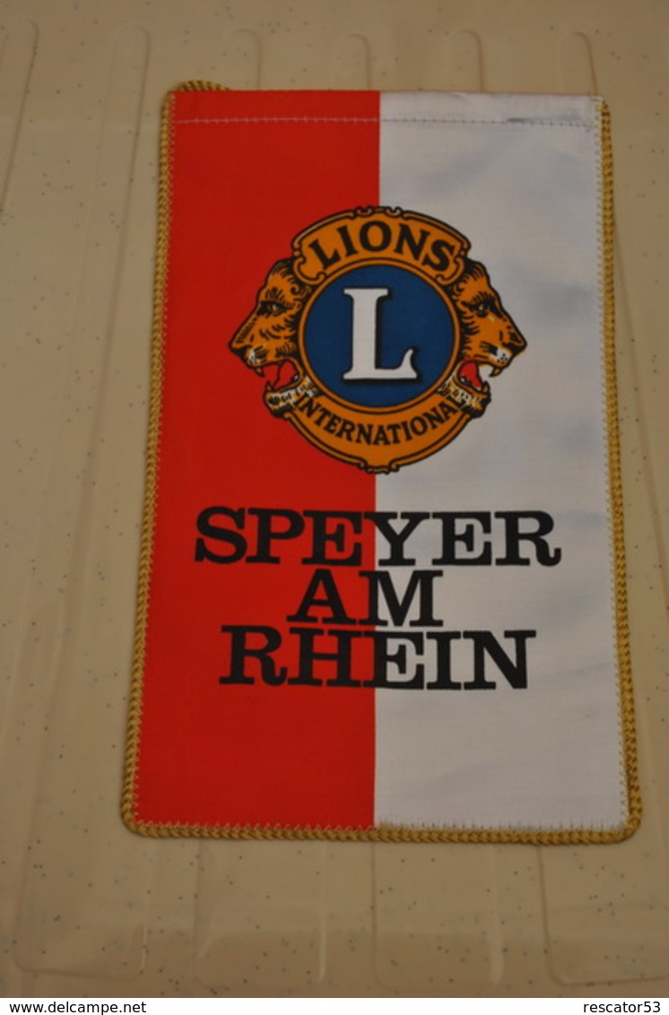 Rare Fanion Lion's Club Speyer Am Rhein - Andere & Zonder Classificatie