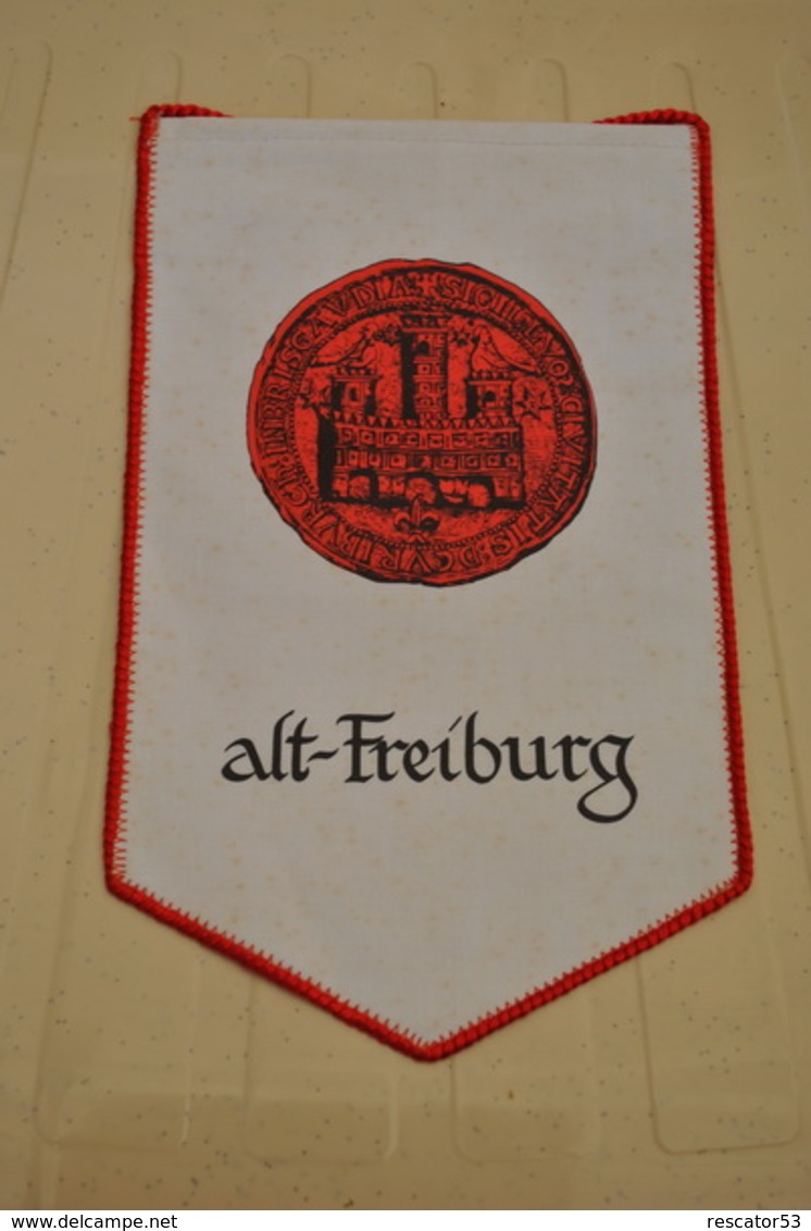 Rare Fanion Lion's Club Alt-Freiburg - Andere & Zonder Classificatie