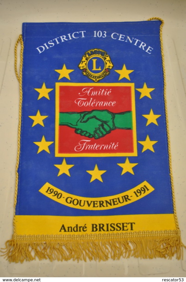 Rare Fanion Lion's Club André Brisset Gouverneur 1991 - Sonstige & Ohne Zuordnung