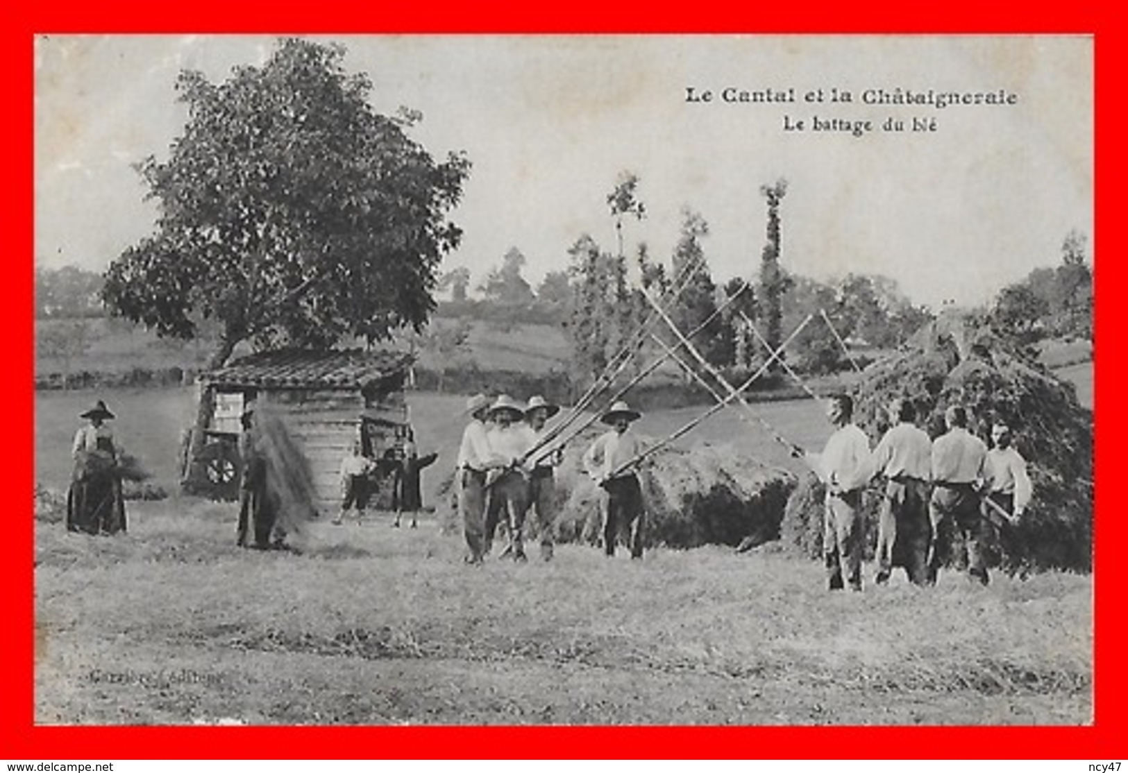 CPA (15) CANTAL.  La Chataigneraie, Le Battage Du Blé, Animé...S957 - Other & Unclassified