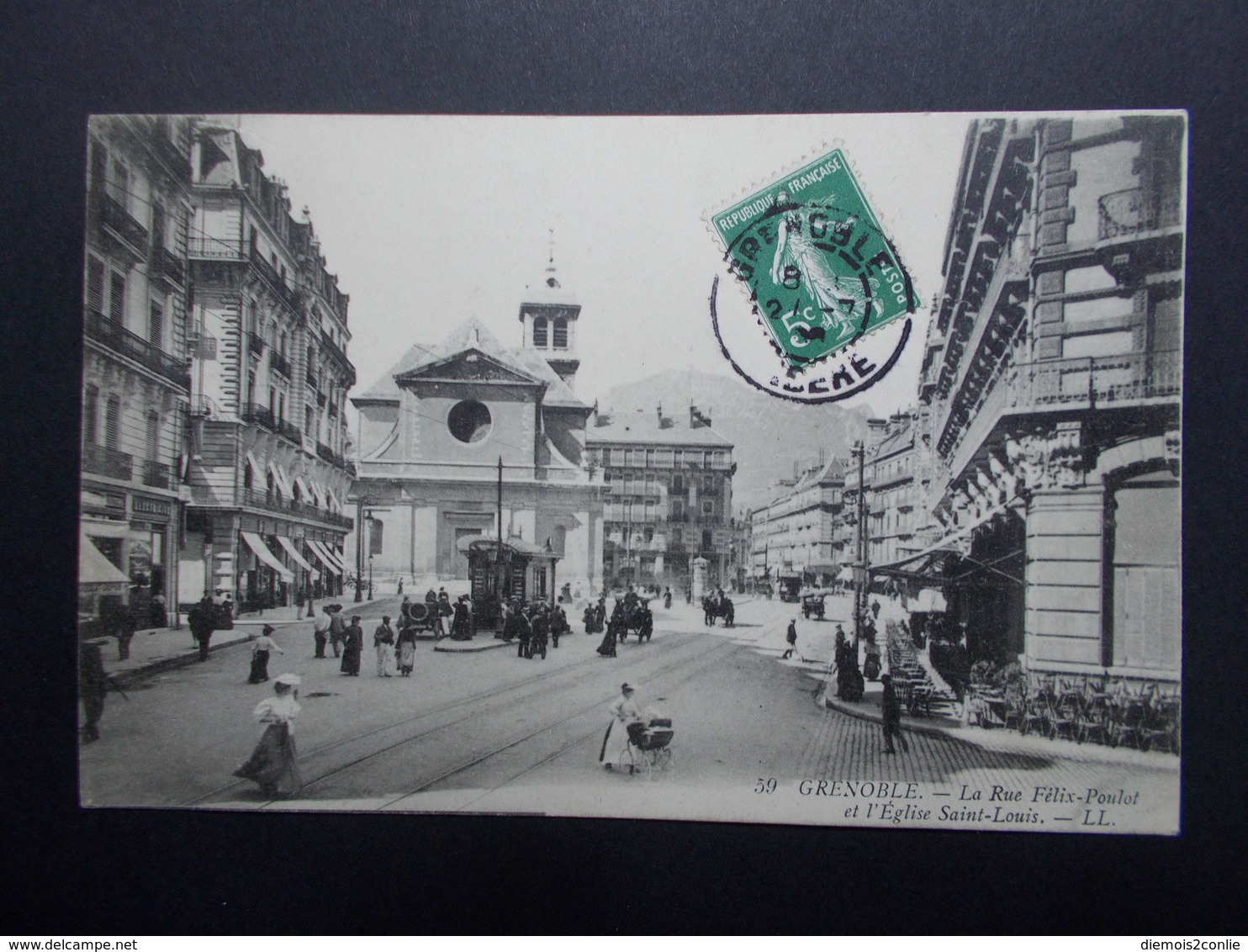 Carte Postale -  GRENOBLE (38) - Rue Félix Poulot Et Eglise St Louis - (2510) - Grenoble