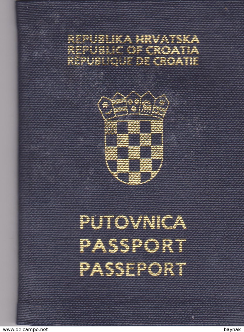 C21  --  CROATIA  --  PASSPORT  -  I.. MODEL  /  1994   /    LADY PHOTO - Historische Dokumente