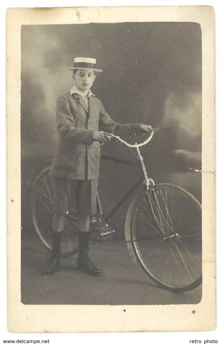 Cpa Carte-photo Jeune Homme & Son Vélo  ( CPH ) - Autres & Non Classés