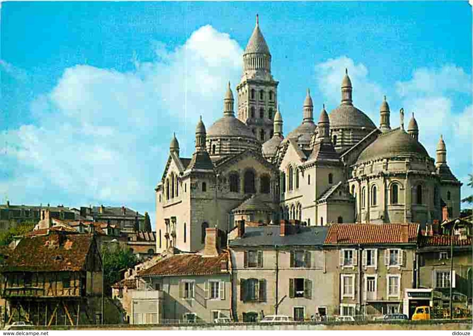 24 - Périgueux - La Cathédrale Saint Front Et Le Vieux Moulin - Voir Scans Recto-Verso - Périgueux