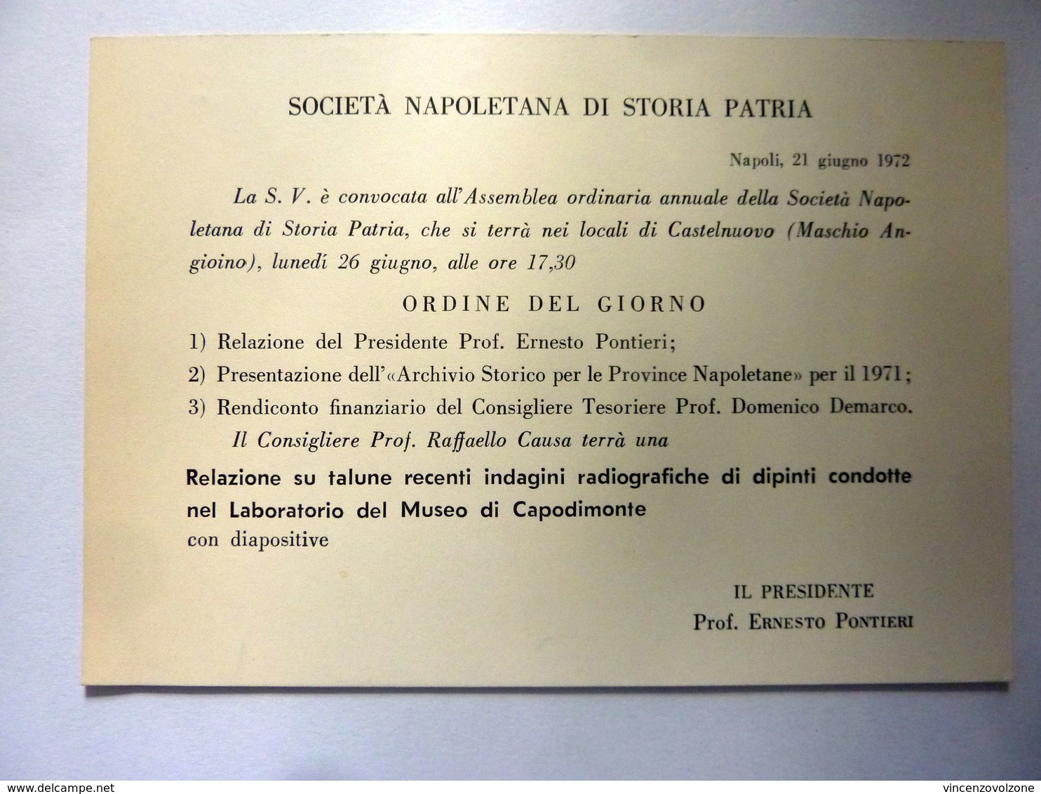 Cartoncino Invito "SOCIETA' NAPOLETANA DI STORIA PATRIA Assemblea Ordinaria Soci 27 Giugno 1972" - Programmi