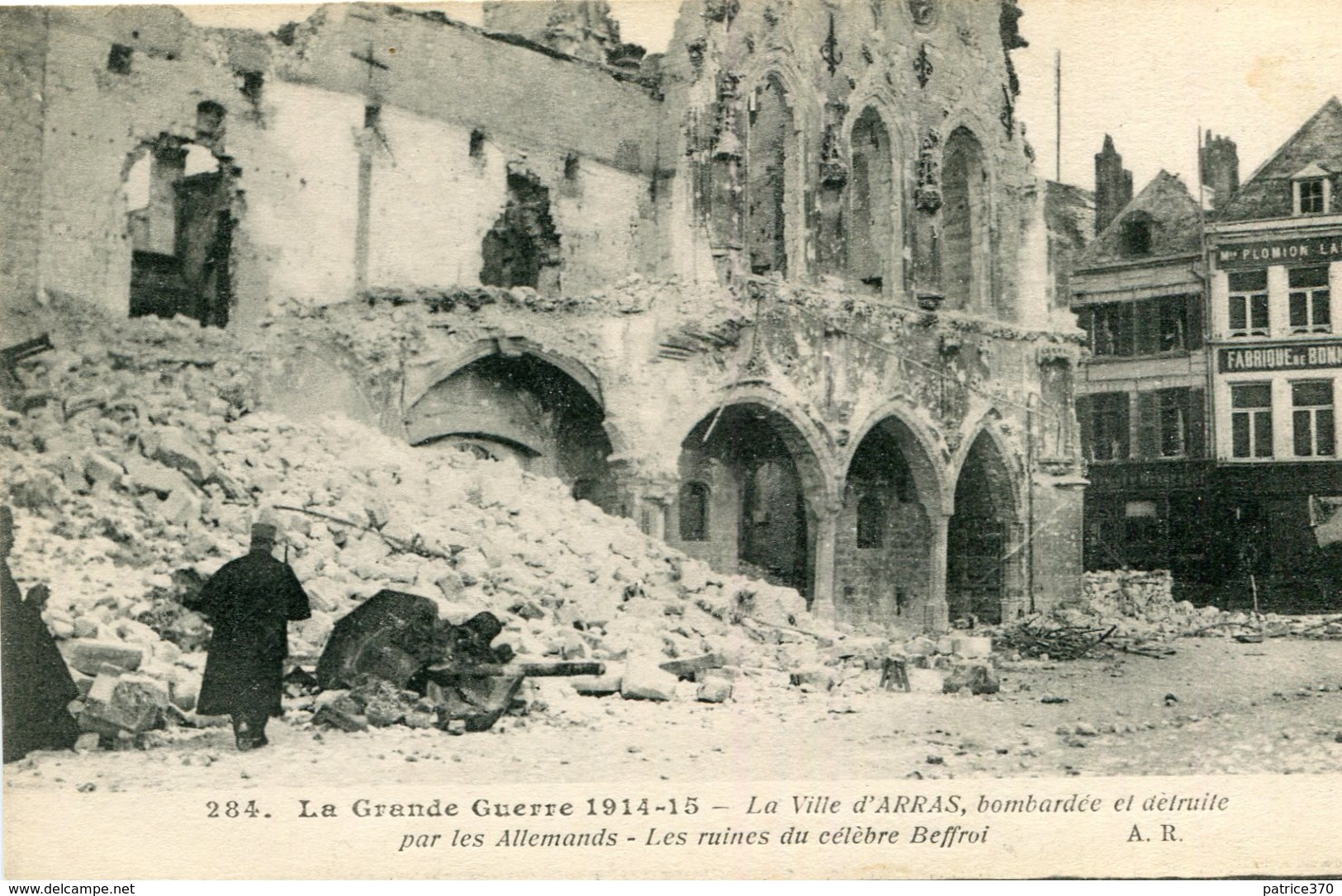 ARRAS - LOT de 10 cartes sur la Guerre 1914