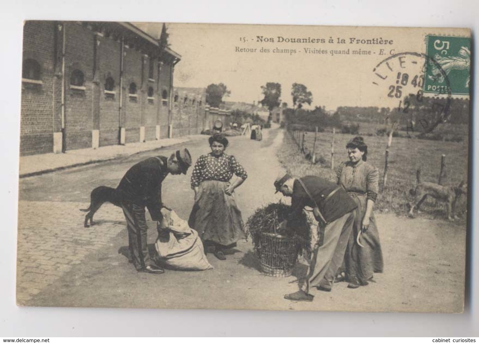 Nos Douaniers à La Frontière - 1912 - Retour Des Champs - Visitées Quand Même -  Gros Plan - Animée - Douane