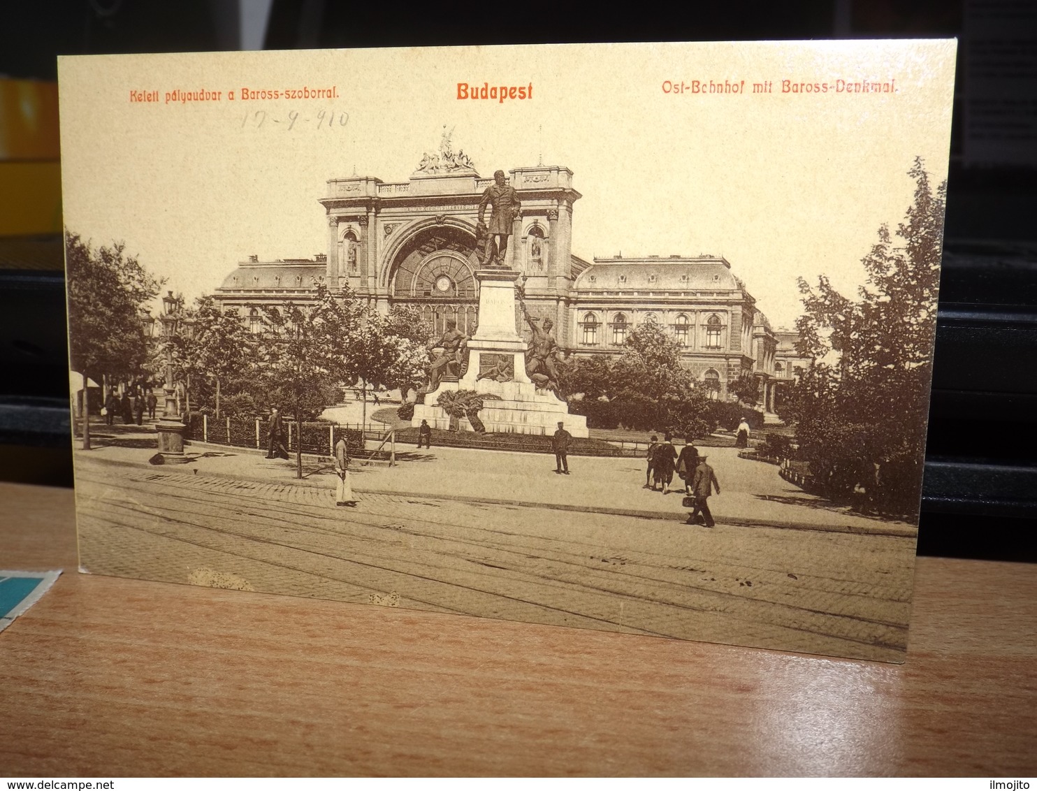 POSTCARD BUDAPEST Keleti Pályaudvar  A BAROSS SZOBORRAL OST BCHNHOF MIT BAROSS DENKMAL  GARE RAILWAY STATION AK CPA - Hungary