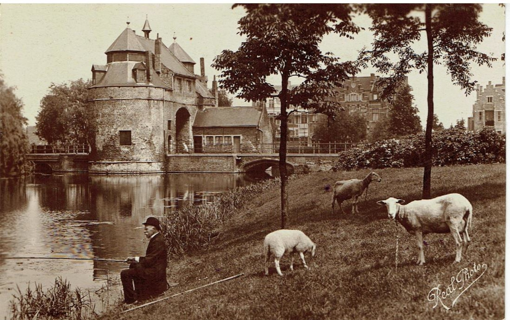 BRUGES - BRUGGE - Porte D' Ostende - Real Photo - Reclamekaart Van Photographie Industrielle Et Artistique Brux.-2 Scans - Brugge