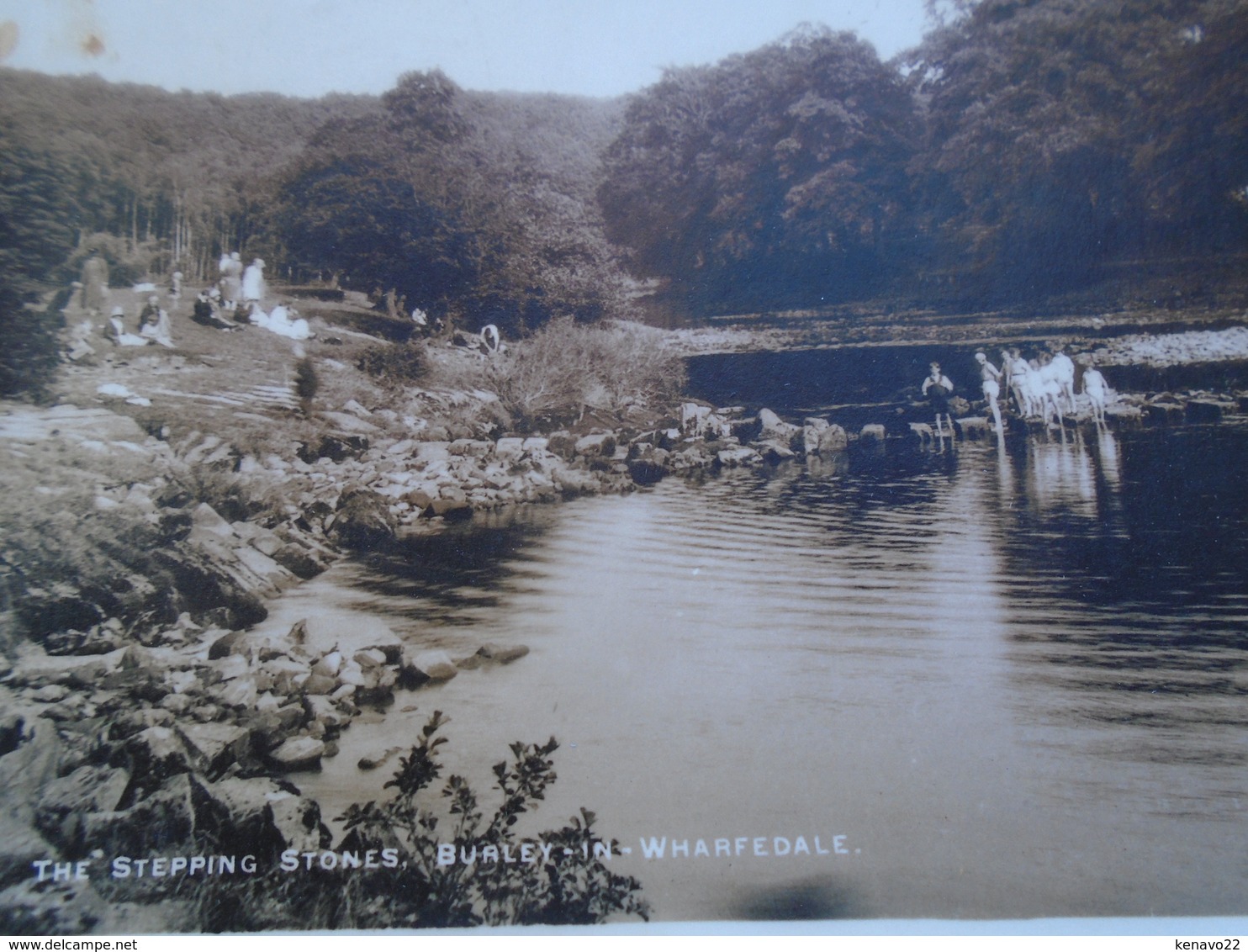 The Stepping Stones , Burley - In - Wharfedale - Autres & Non Classés