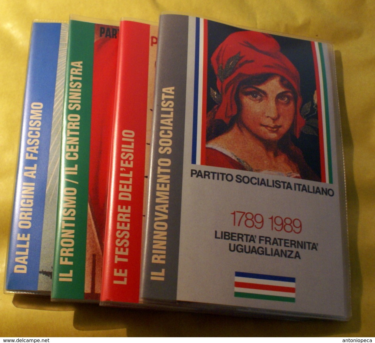 ITALIA , INTERESSANTE COLLEZIONE DI TUTTE LE TESSERE DEL PARTITO SOCIALISTA ITALIANO - Altri & Non Classificati