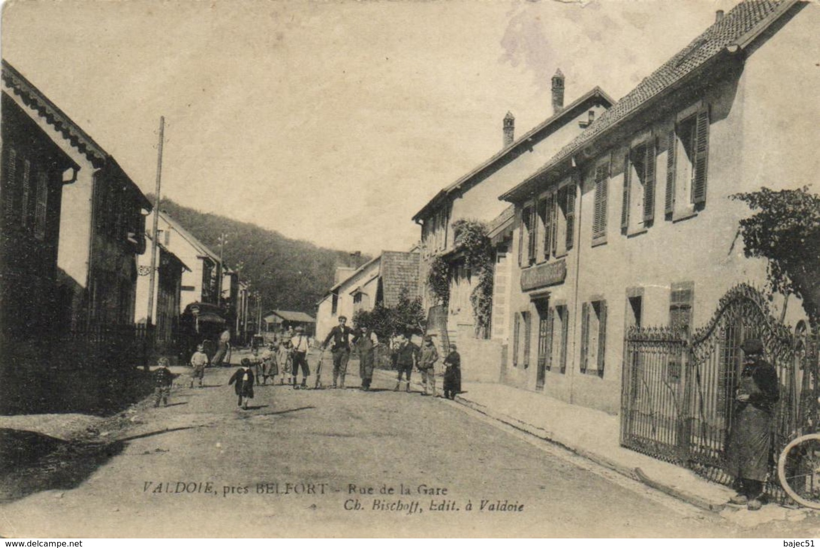 1 Cpa Valdoie - Rue De La Gare - Valdoie