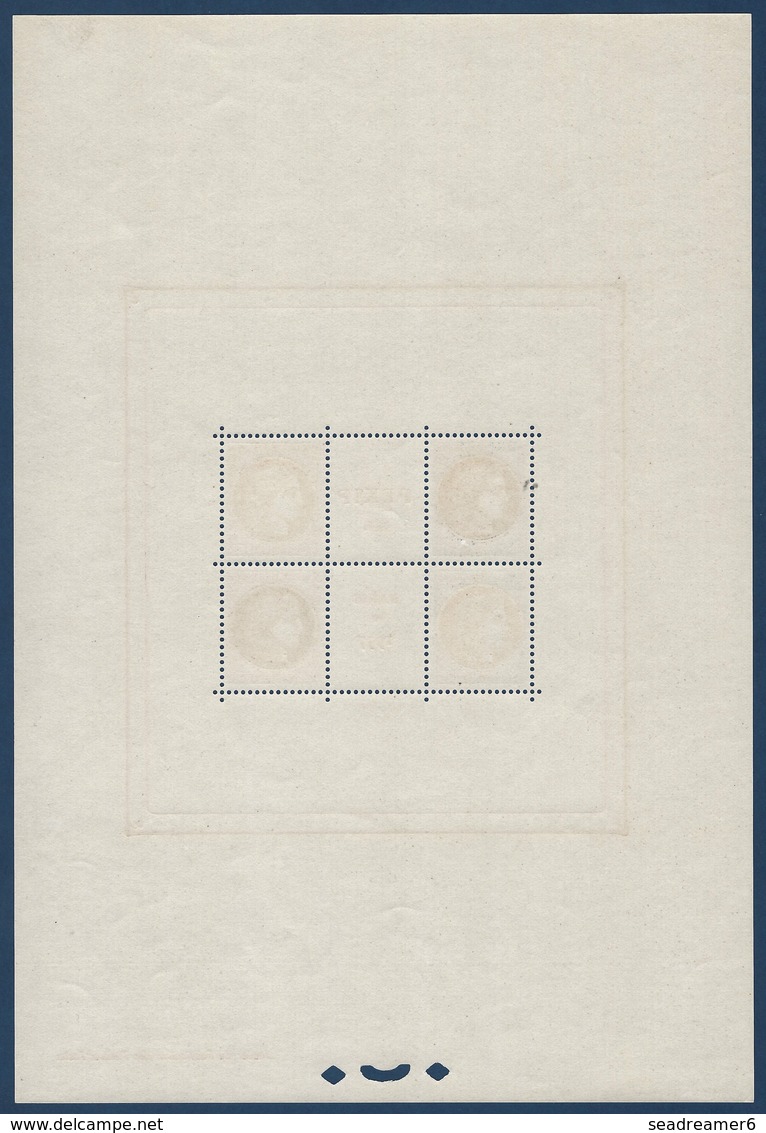 France Bloc Feuillet N 3 PEXIP 1937 Neuf Quasi Luxe , Infime Trace De Charnière Sur 3 Mm Aux 4 Angles Pas Une Froissure - Ongebruikt